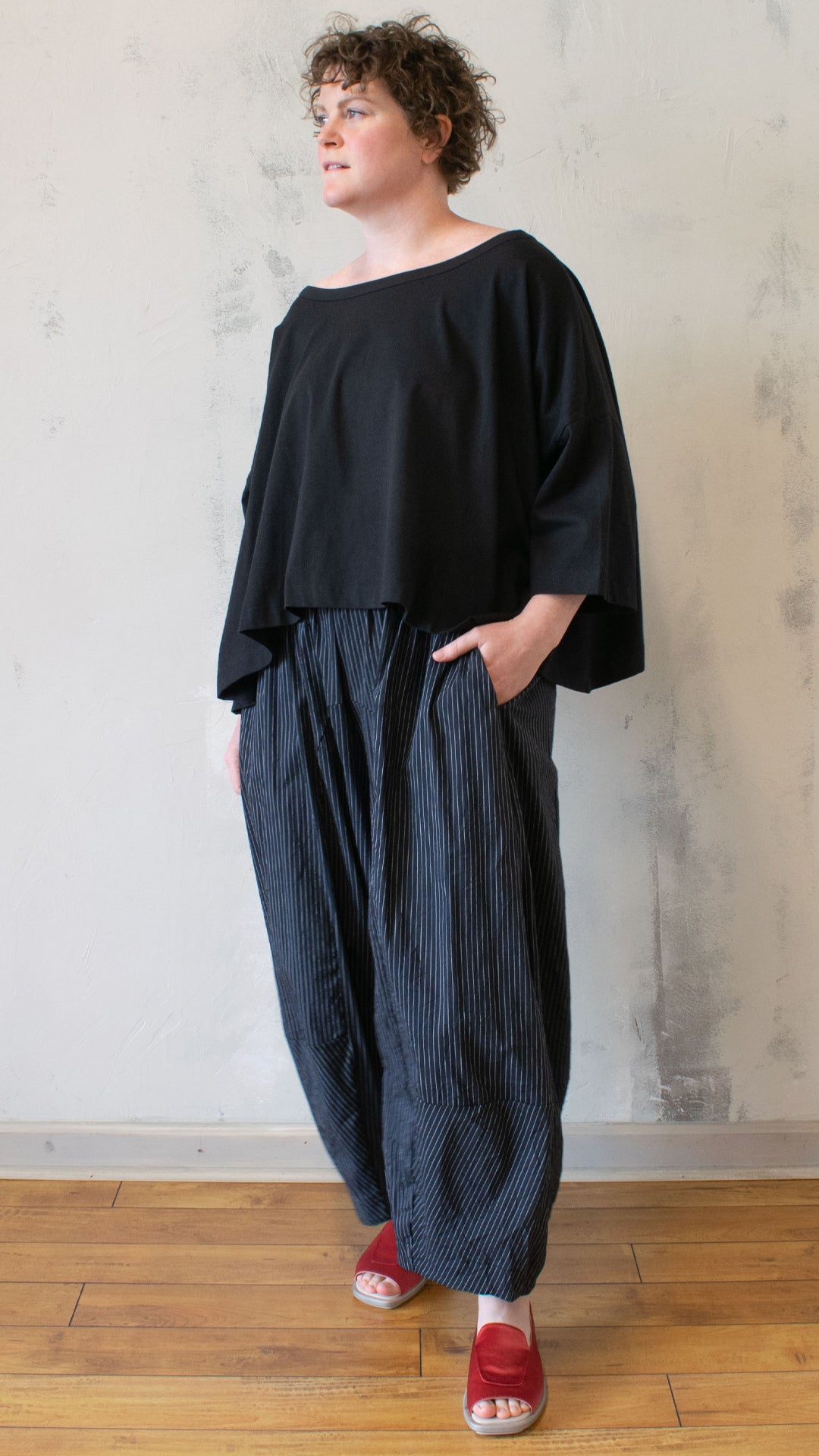 Black Barrel Stripe Pant