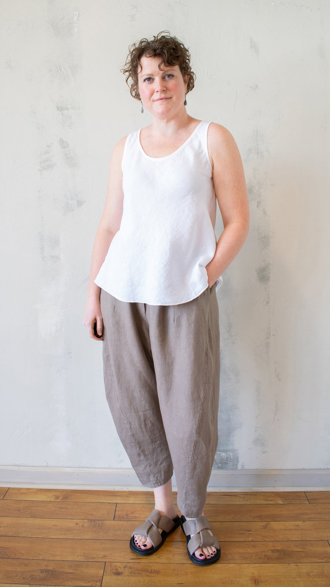 Linen Barrel Trouser (Multiple Colors)