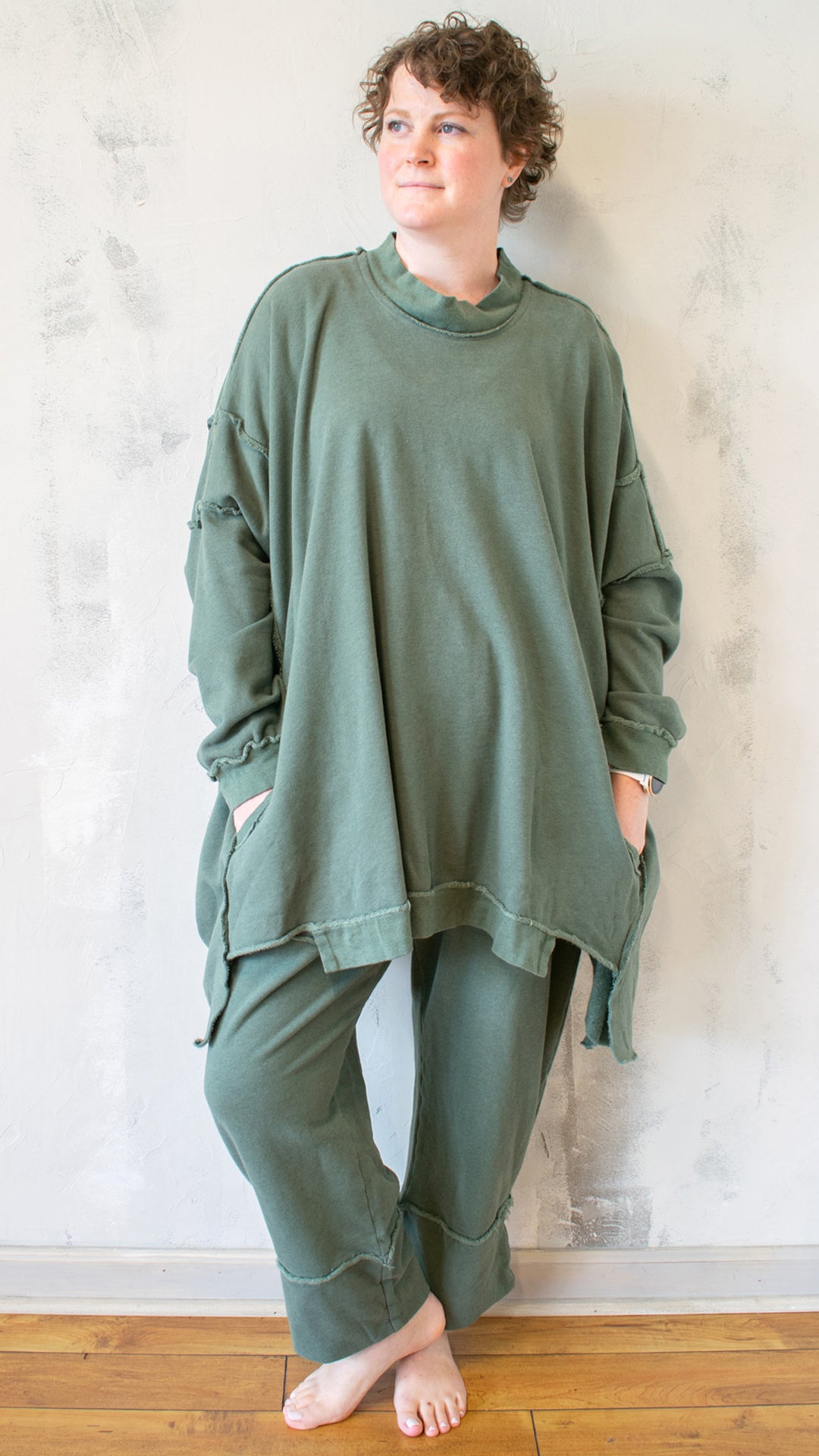 Long Pocket Top (Multiple Colors)