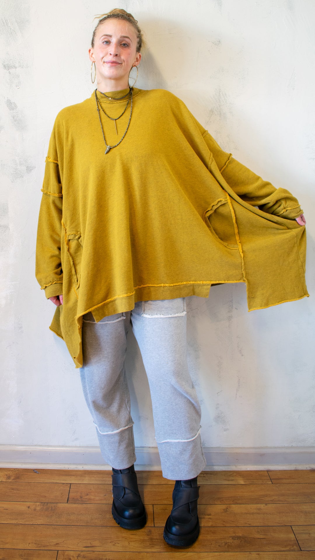 Long Pocket Top (Multiple Colors)