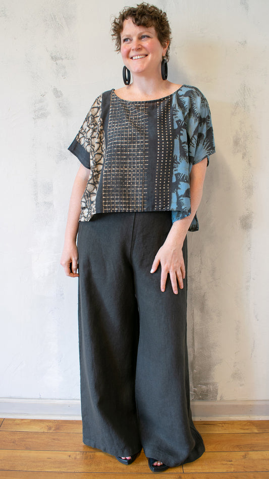 Block Print in Multi Grey