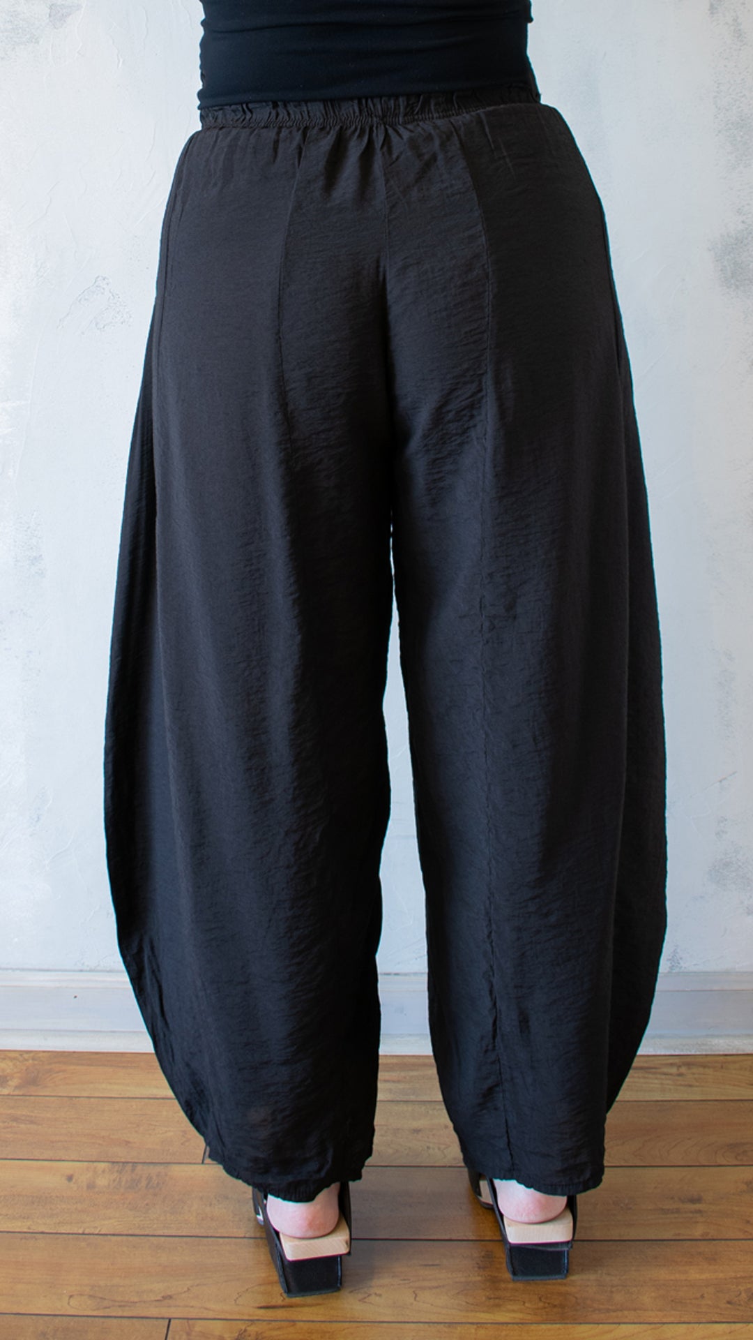 Panel Lantern Pant in Parachute (Multiple Colors)