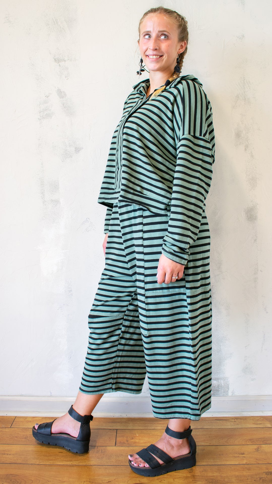Oversized Crop Top (Multiple Colors)
