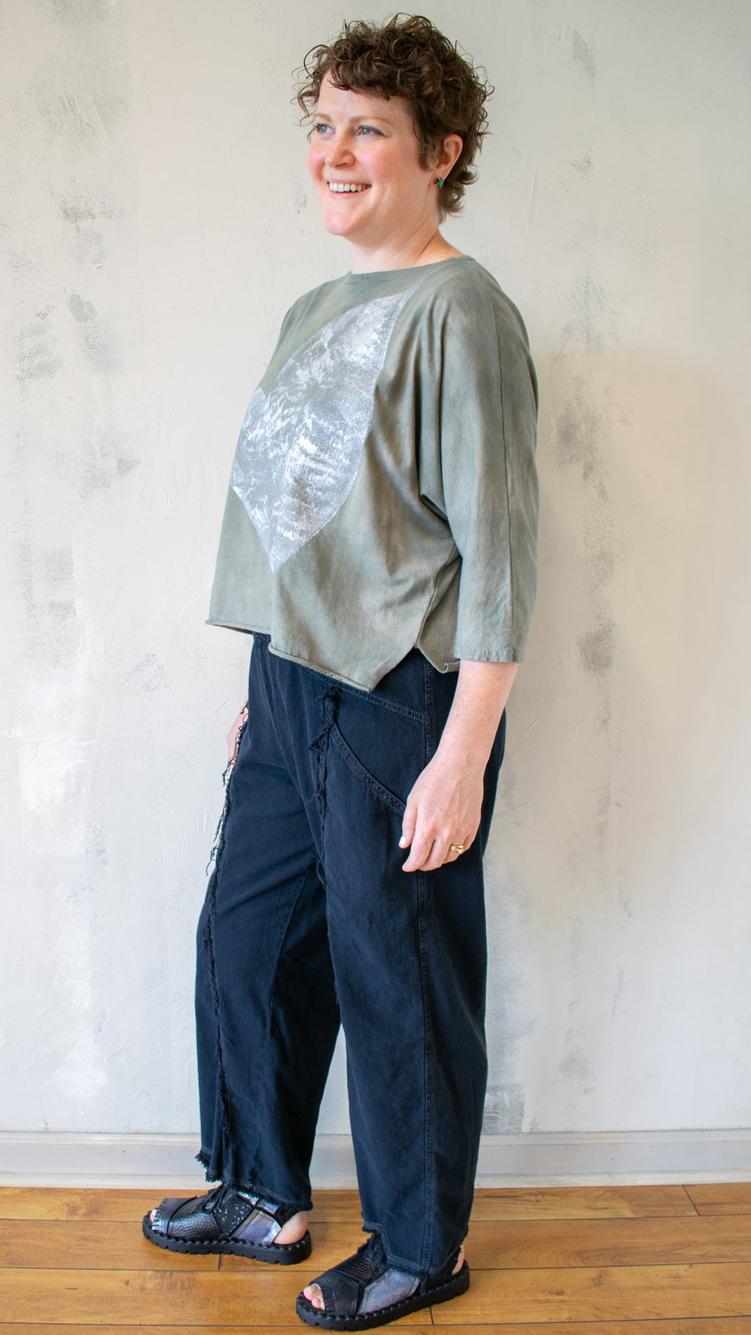 Luna T in Rock Graphic