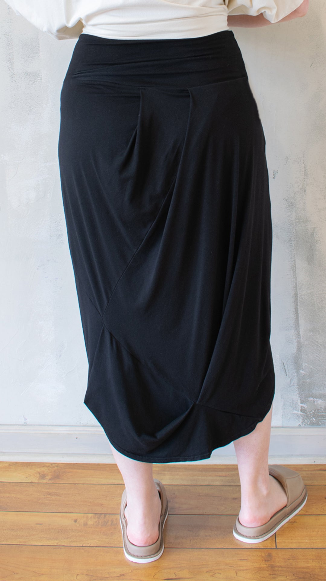 Rome Skirt in Black