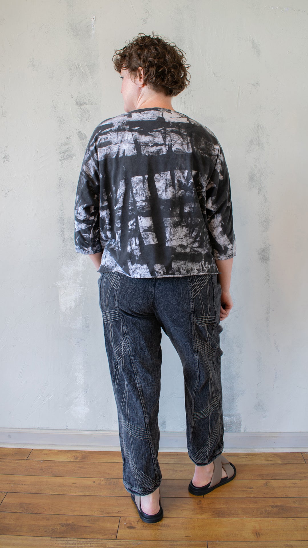 Luna Tee in Graffiti