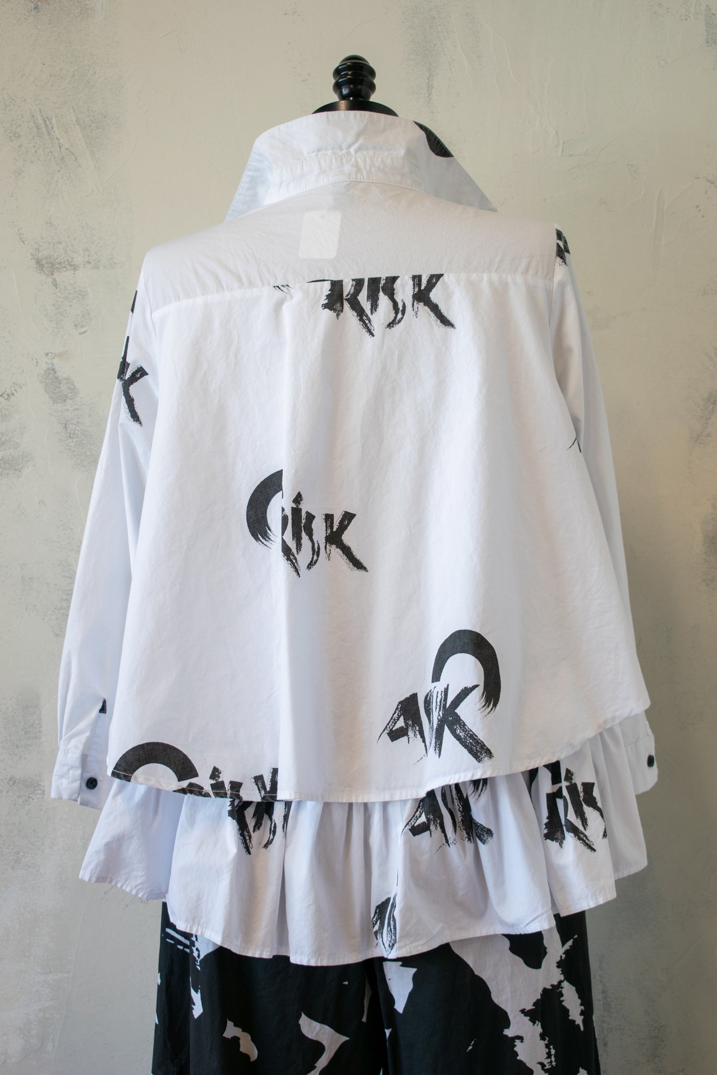 Simply Vanite; Ask/Risk Ruffle Hem Shirt