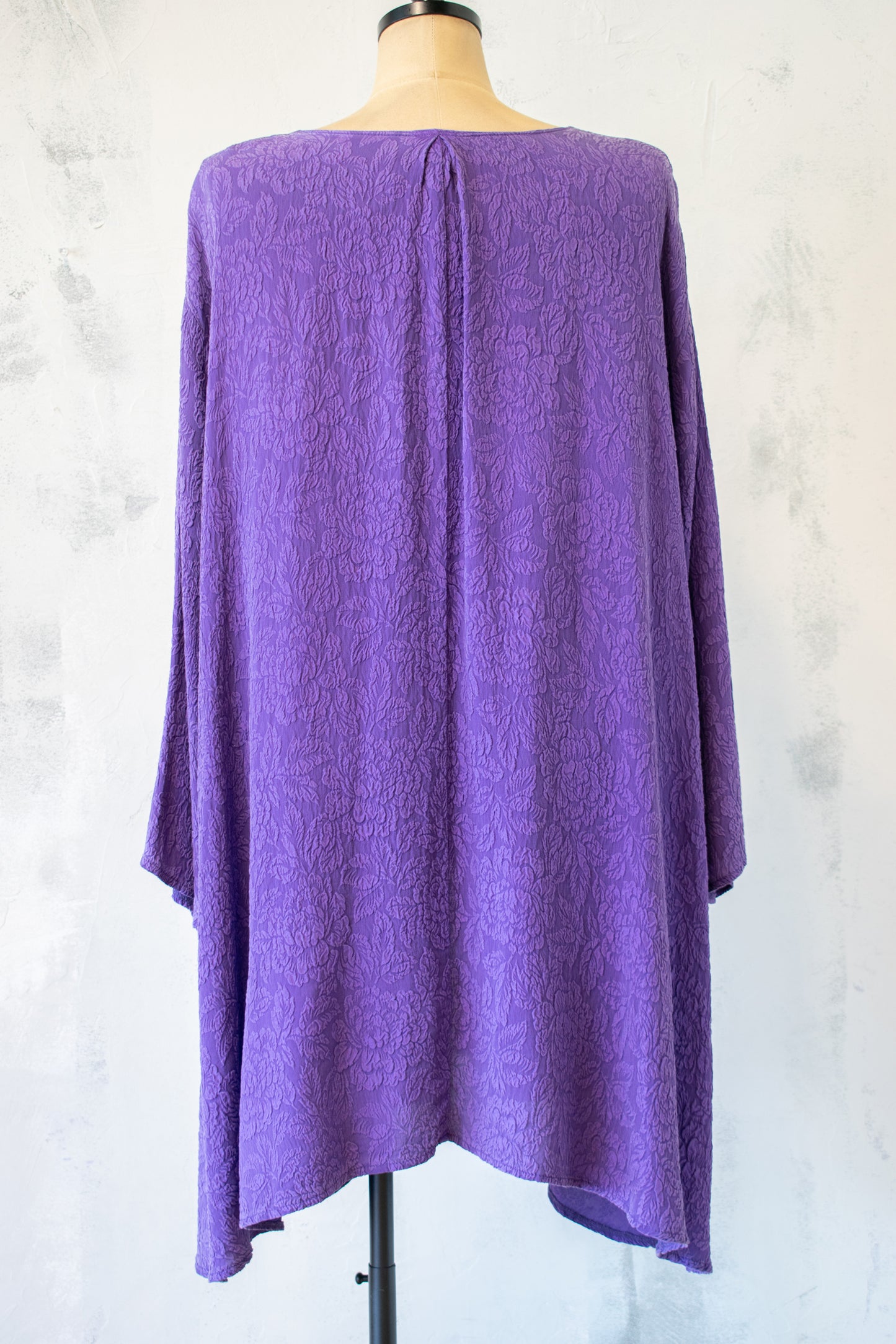 URU Embossed Silk Jacket in Violet