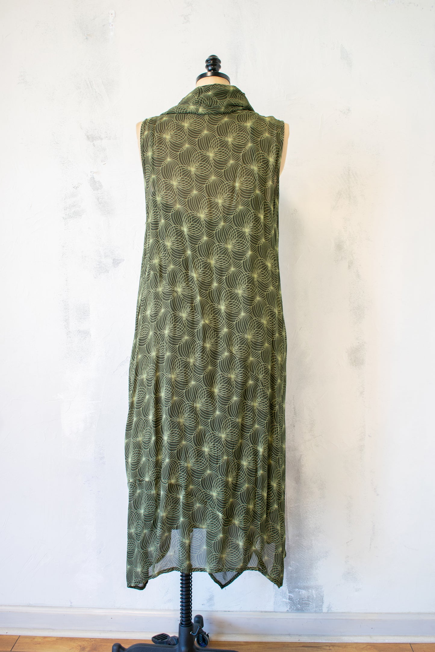 Dress to Kill; Green Print Shawl Collar Sleeveless Dress with Slip
