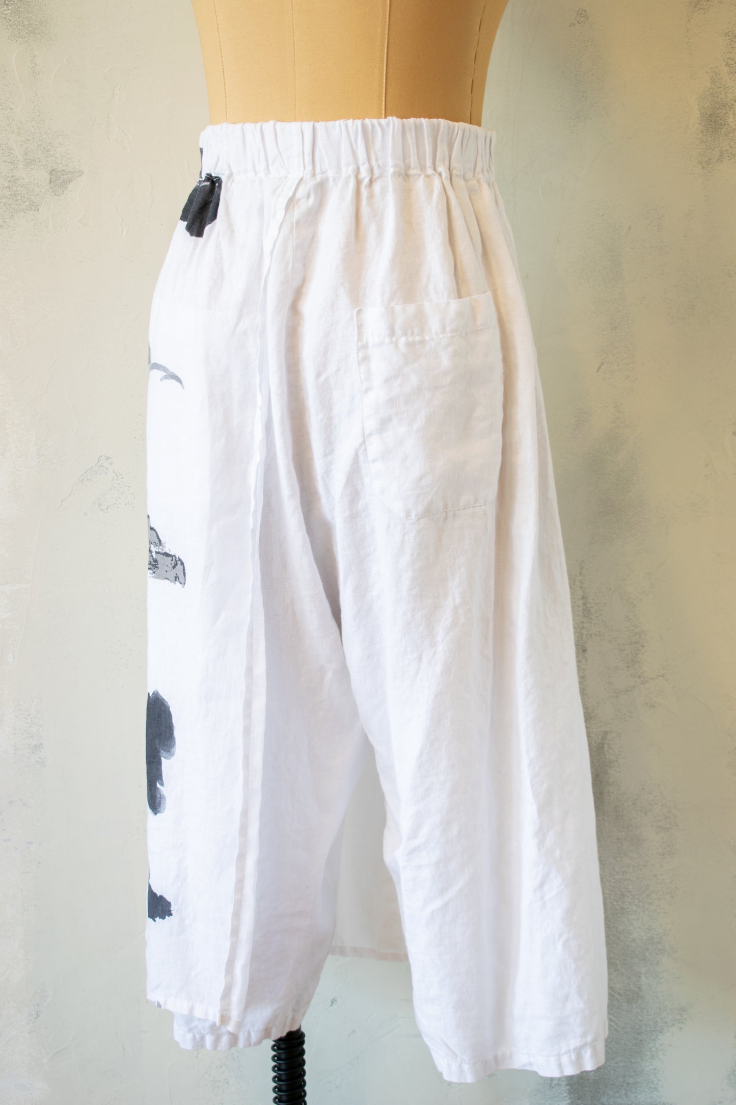 Banana Blue; Linen Apron Pant