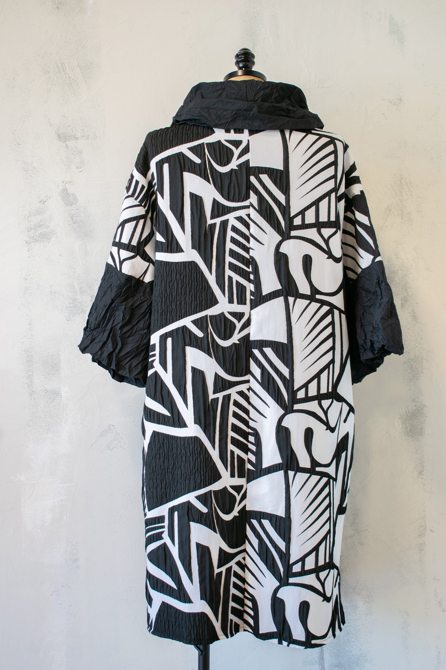 Kozan; Black and White Jacquard Knit Dress
