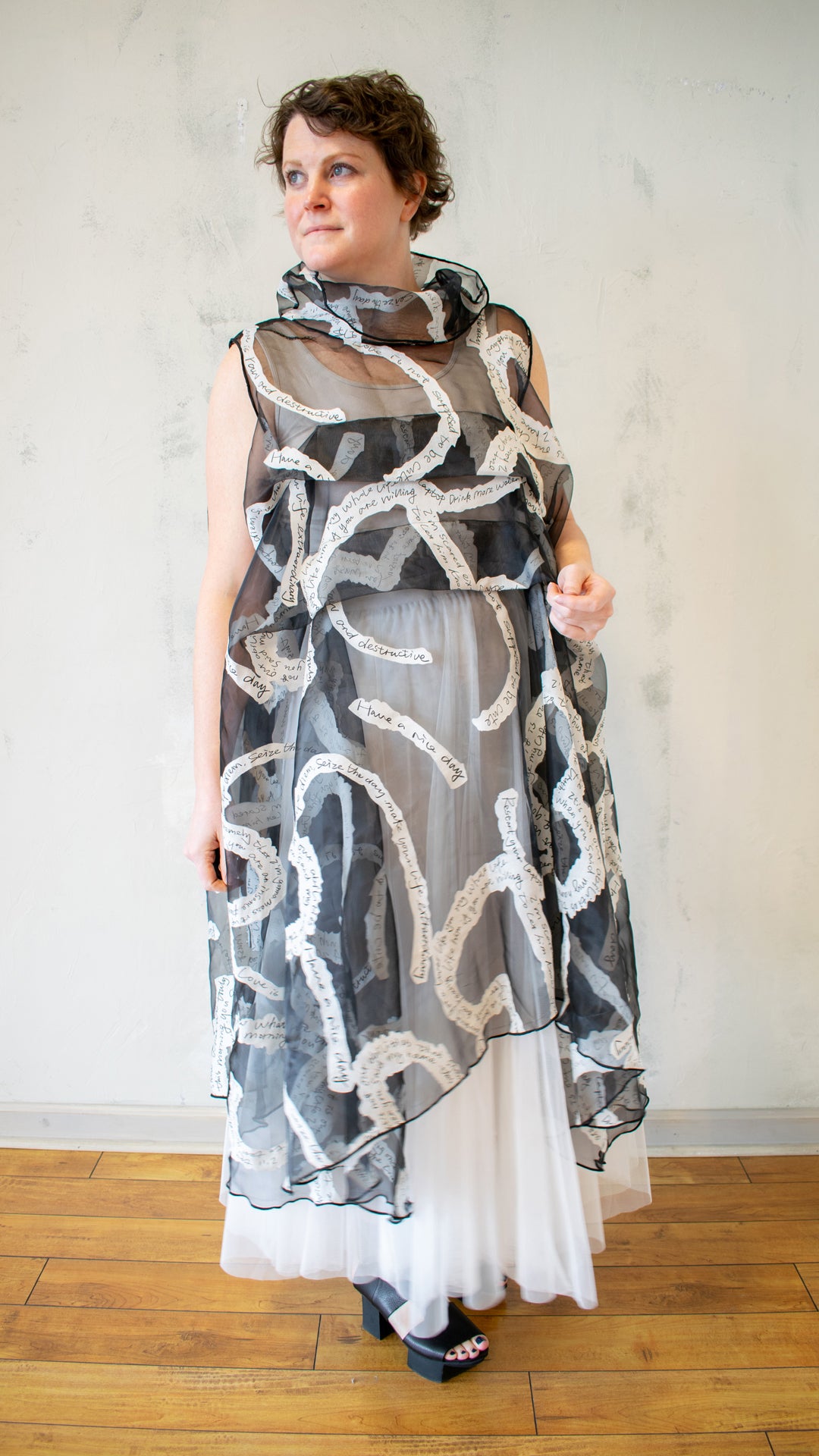 Mesh Cowl Topper in Poem