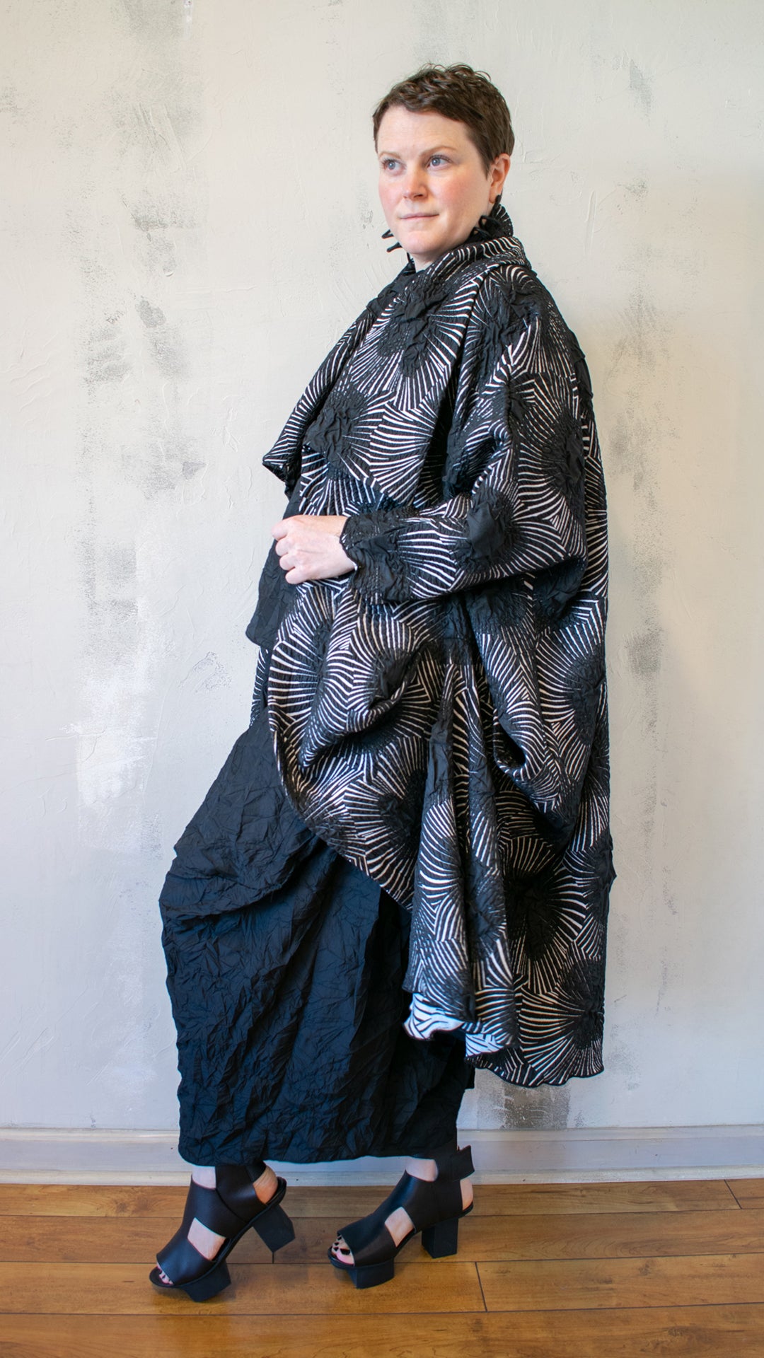 Crinkle Flower Cocoon Jacket