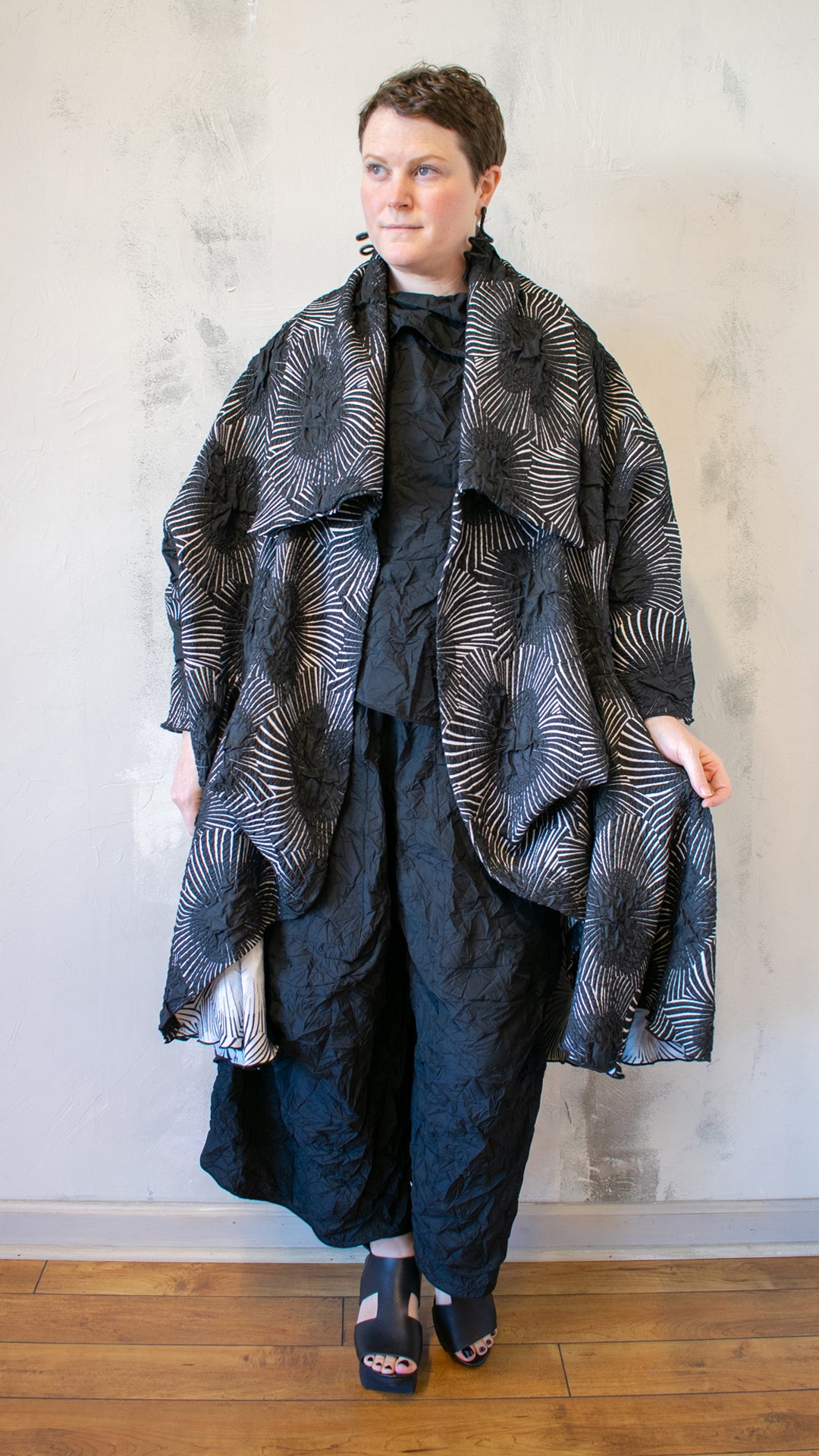 Crinkle Flower Cocoon Jacket
