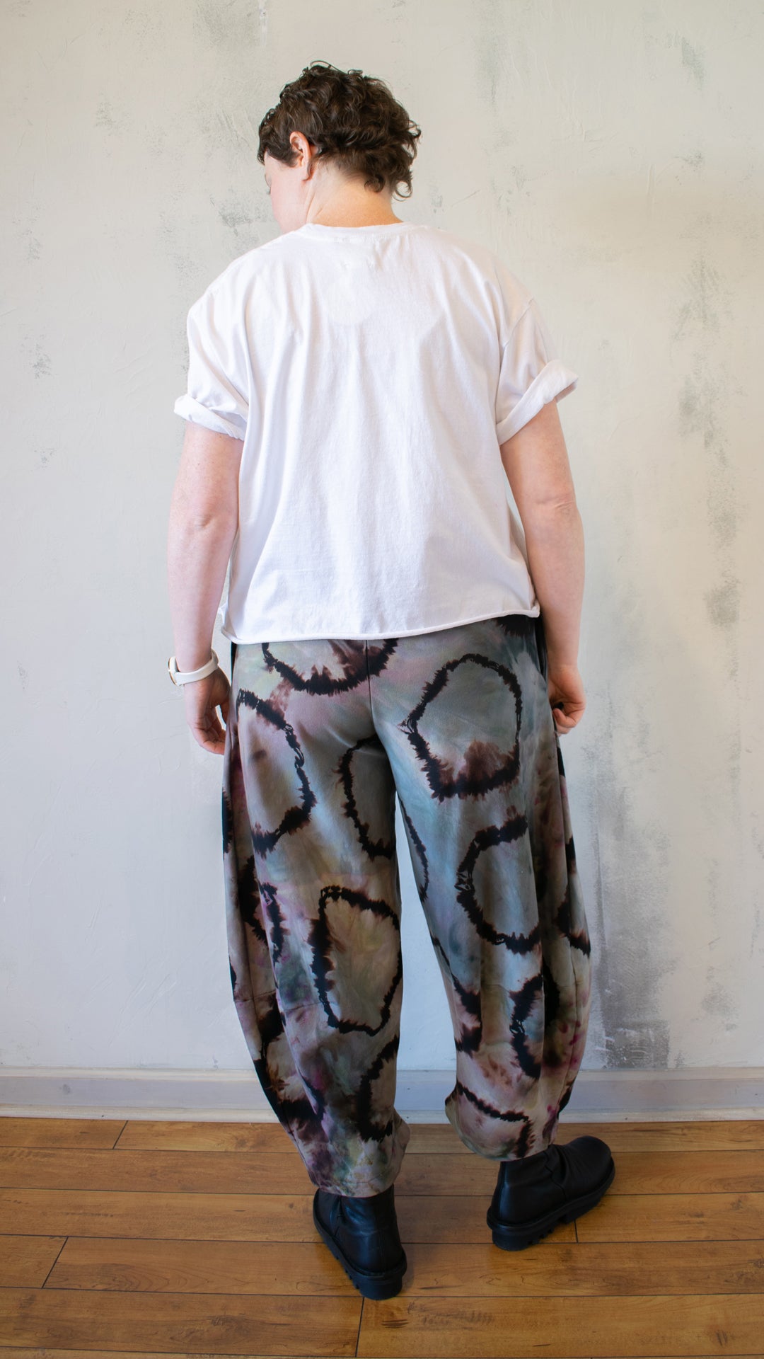 Tipsy Mona Tee in White