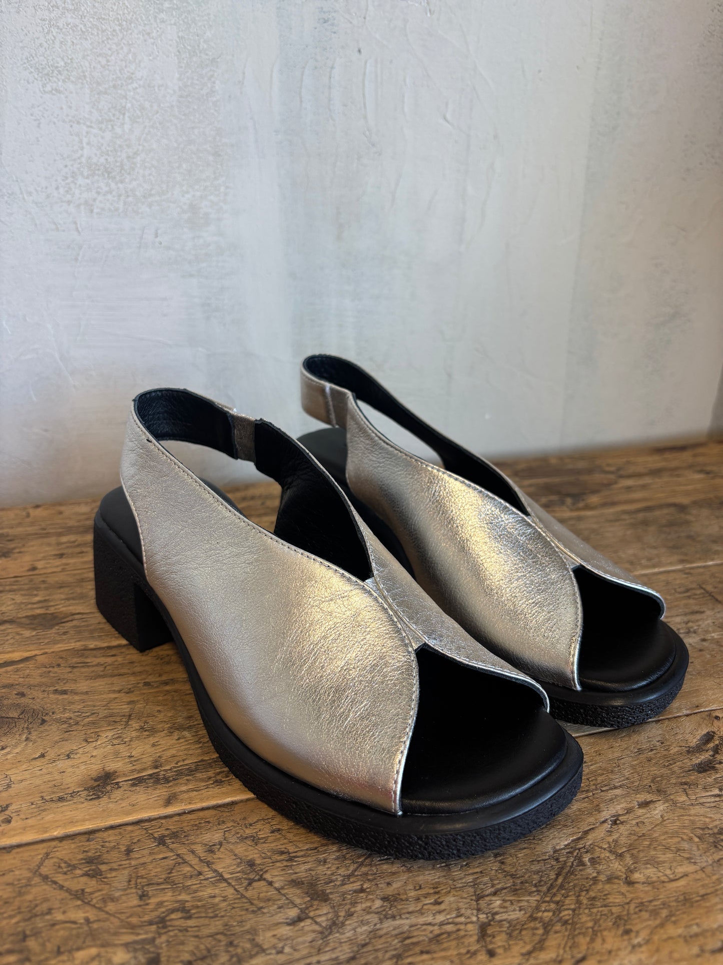 OT Lady Sling in Silver