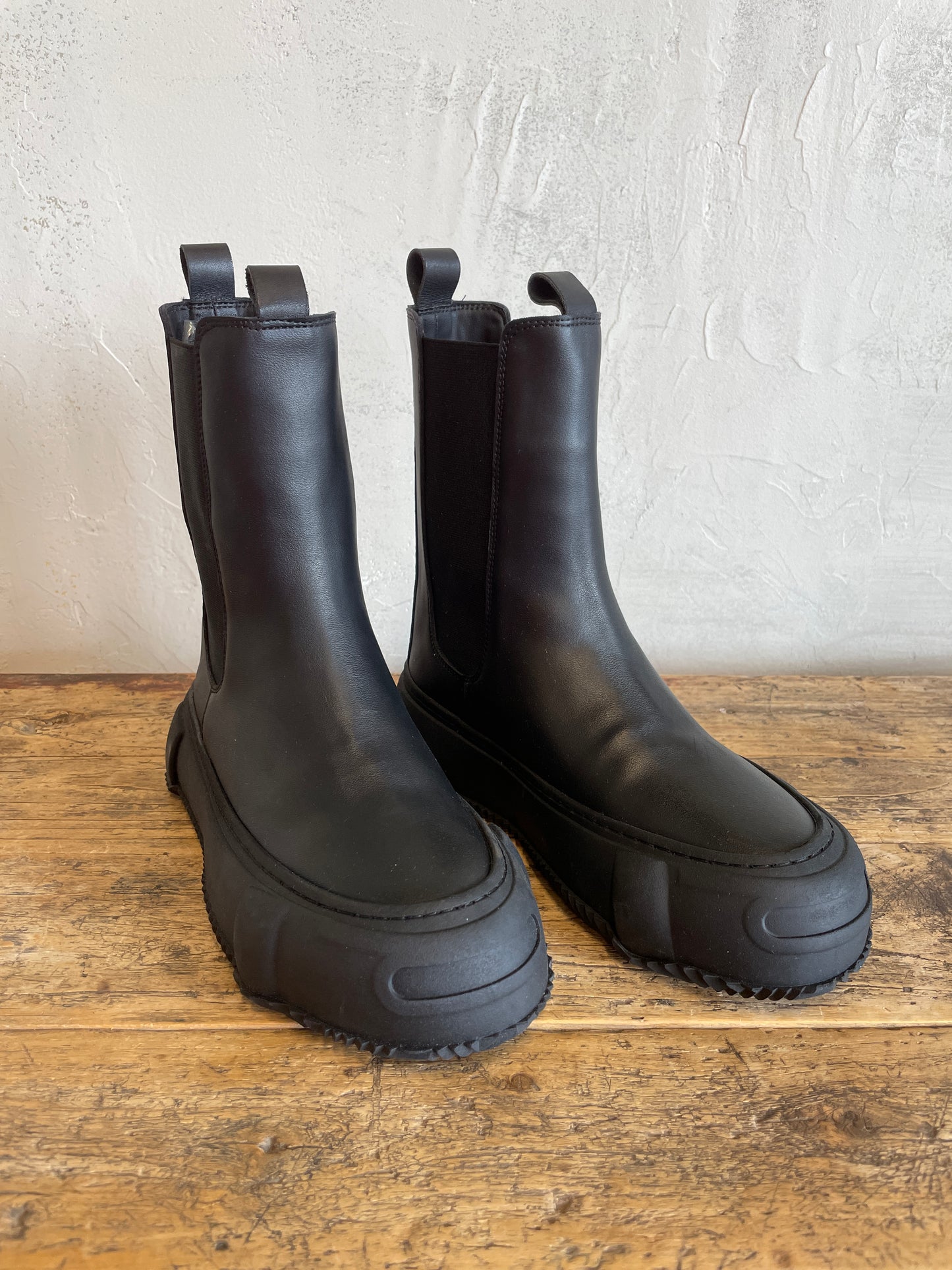 High Chelsea Boot