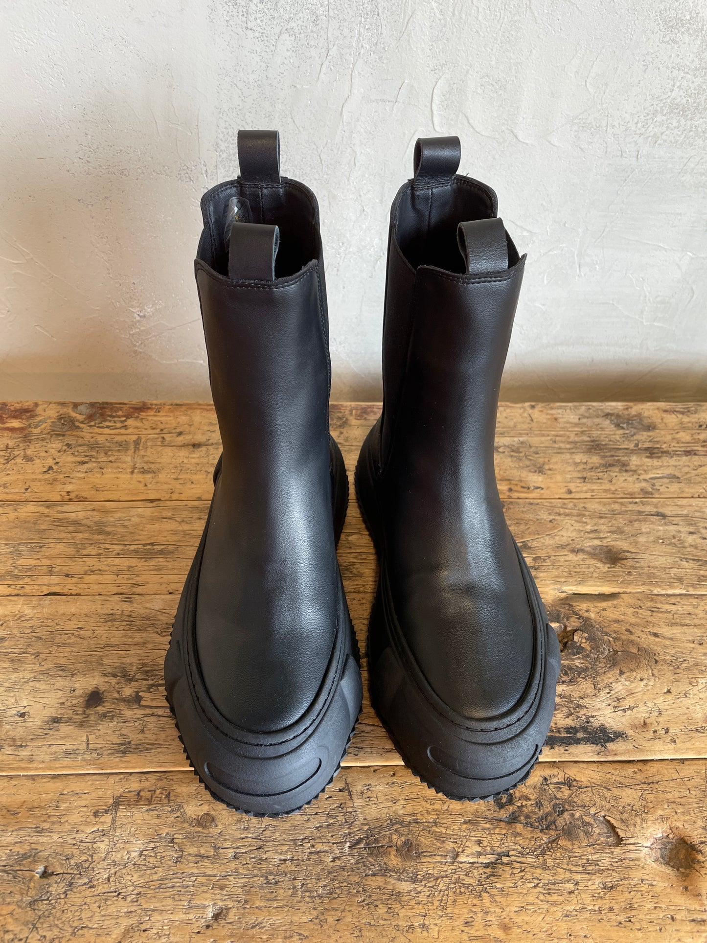 High Chelsea Boot