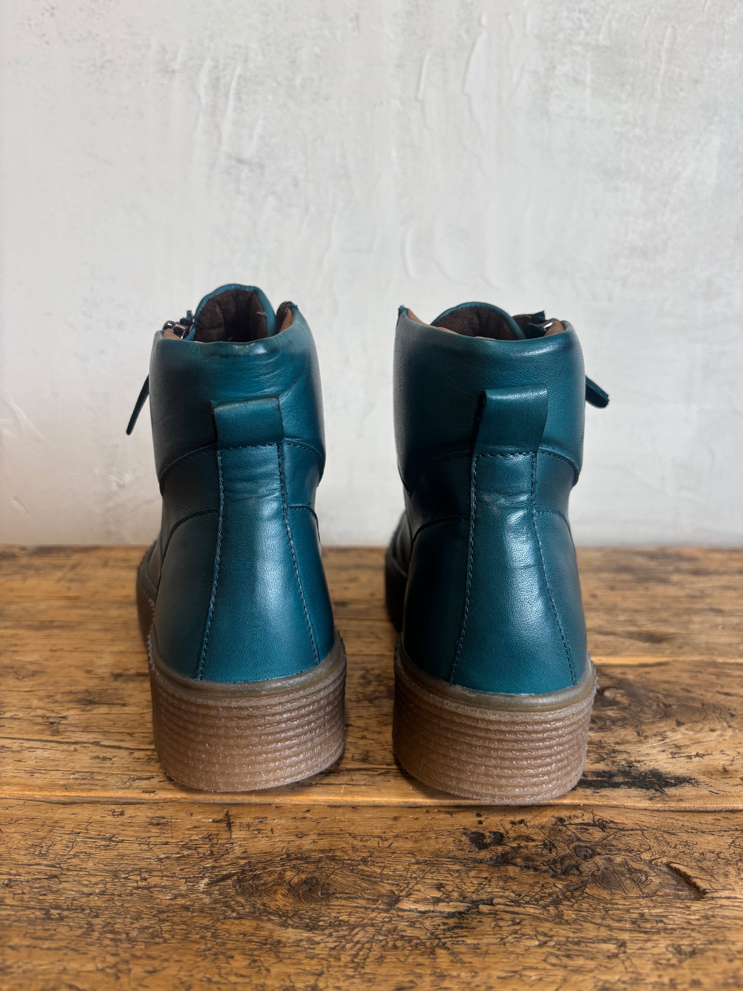 Saphire Boot