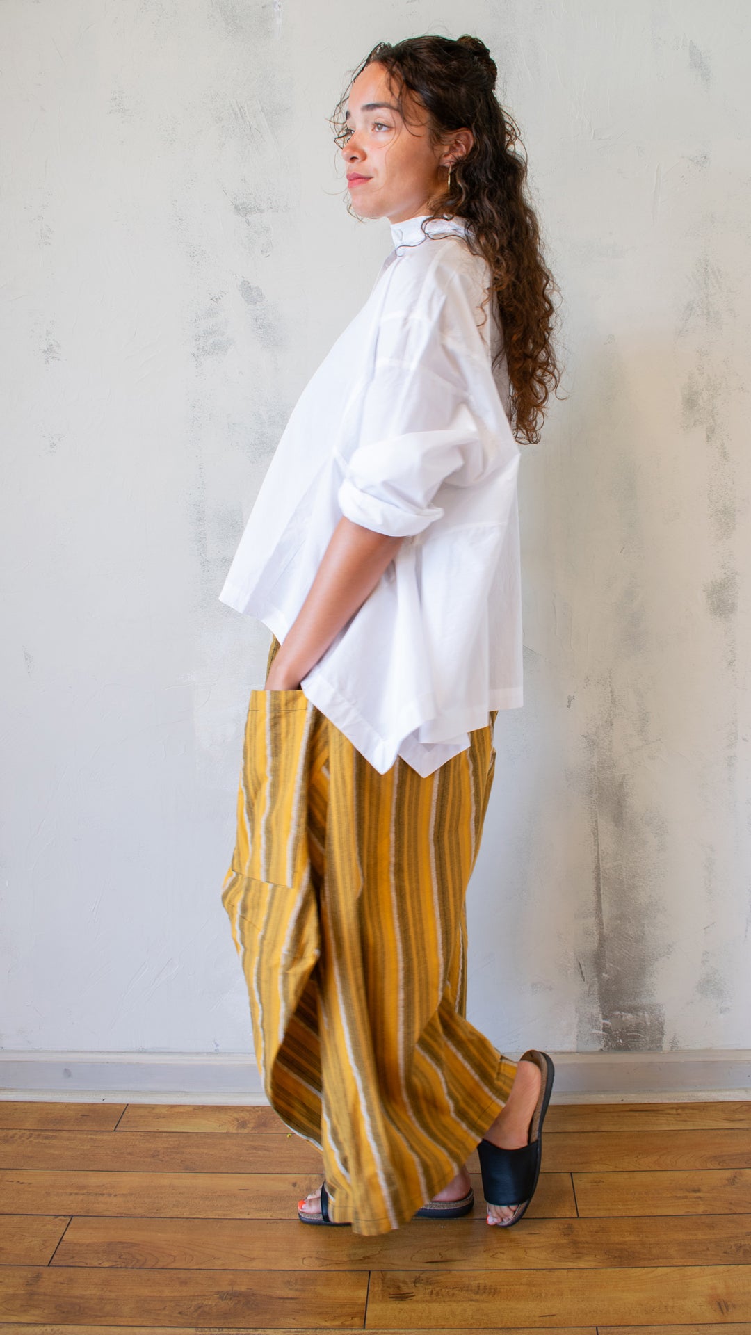 Angular Button Up