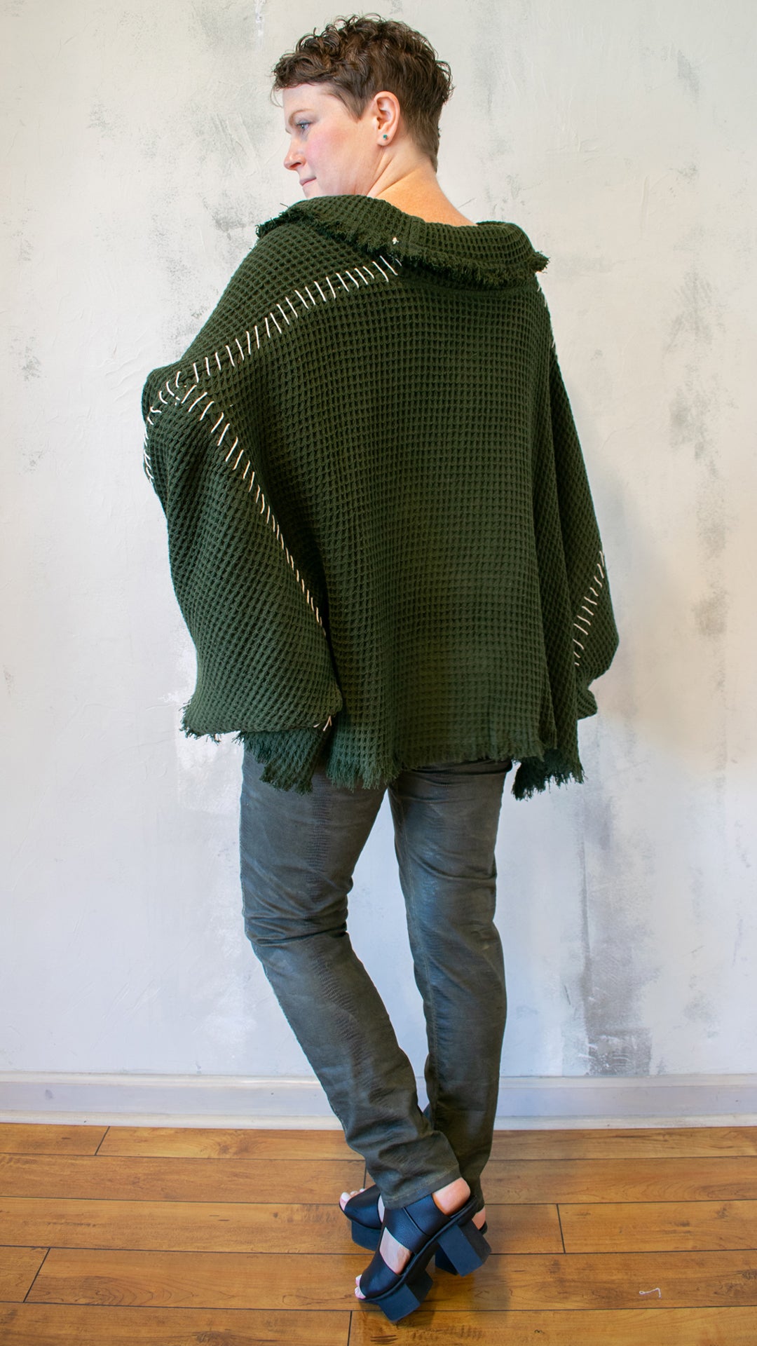 Blanket Stitch Waffle Pullover in Forest