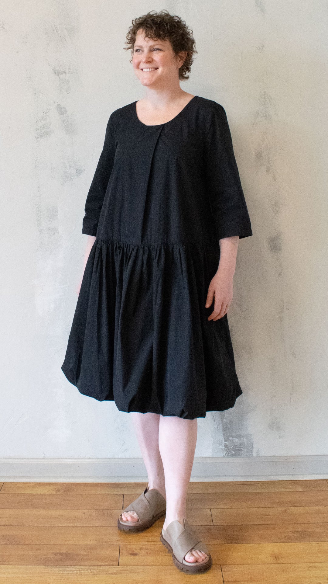 Drop Waist in Black