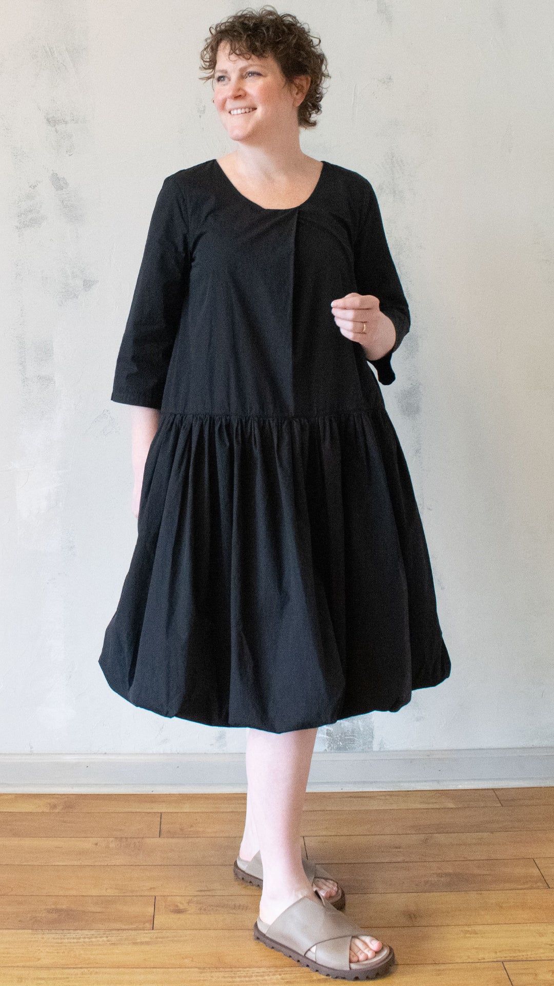 Drop Waist in Black