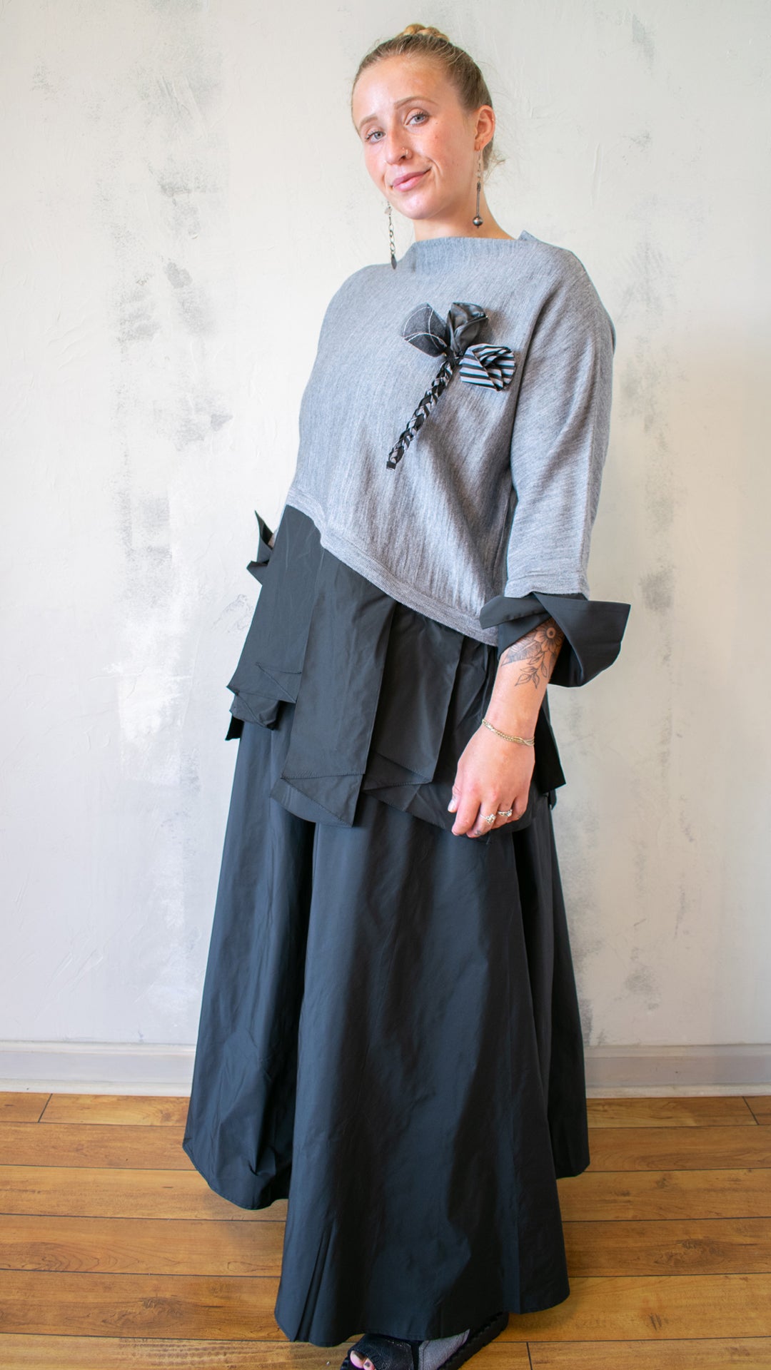 Petals Pullover
