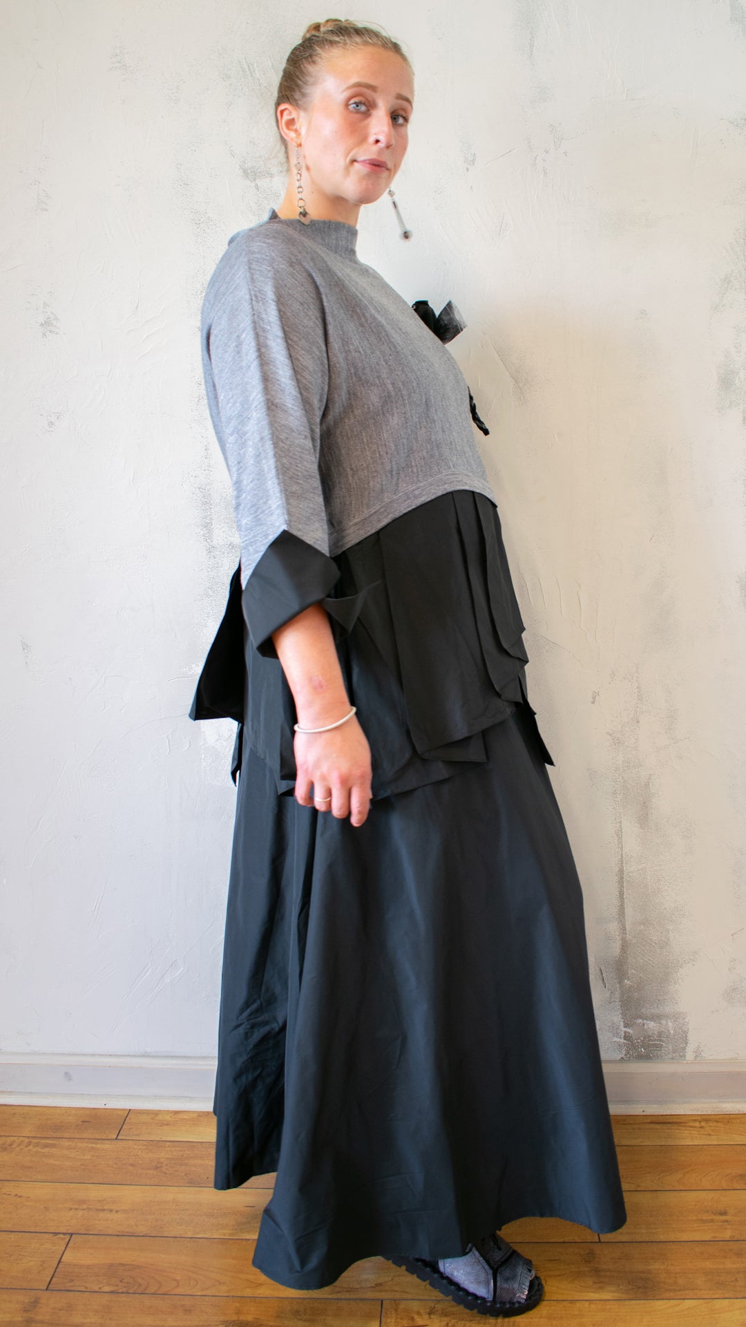 Petals Pullover