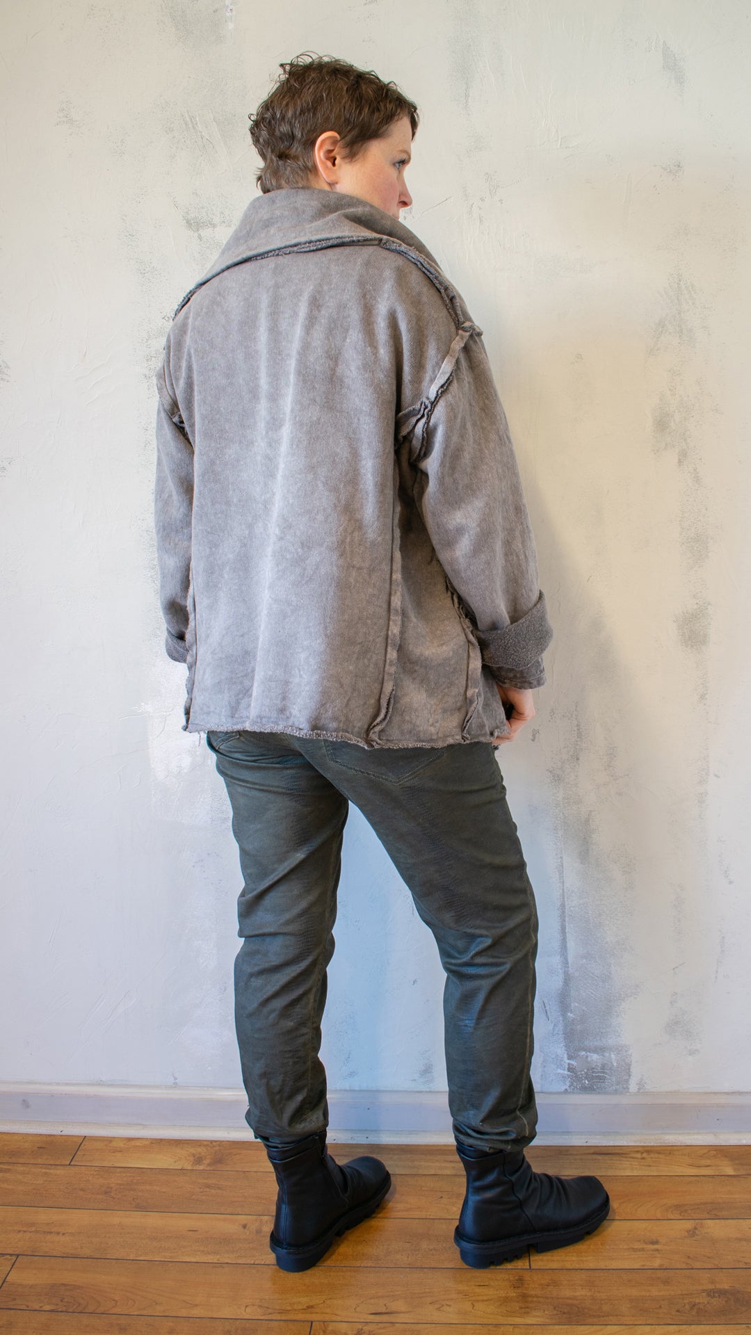 Montana Cardigan in Ash