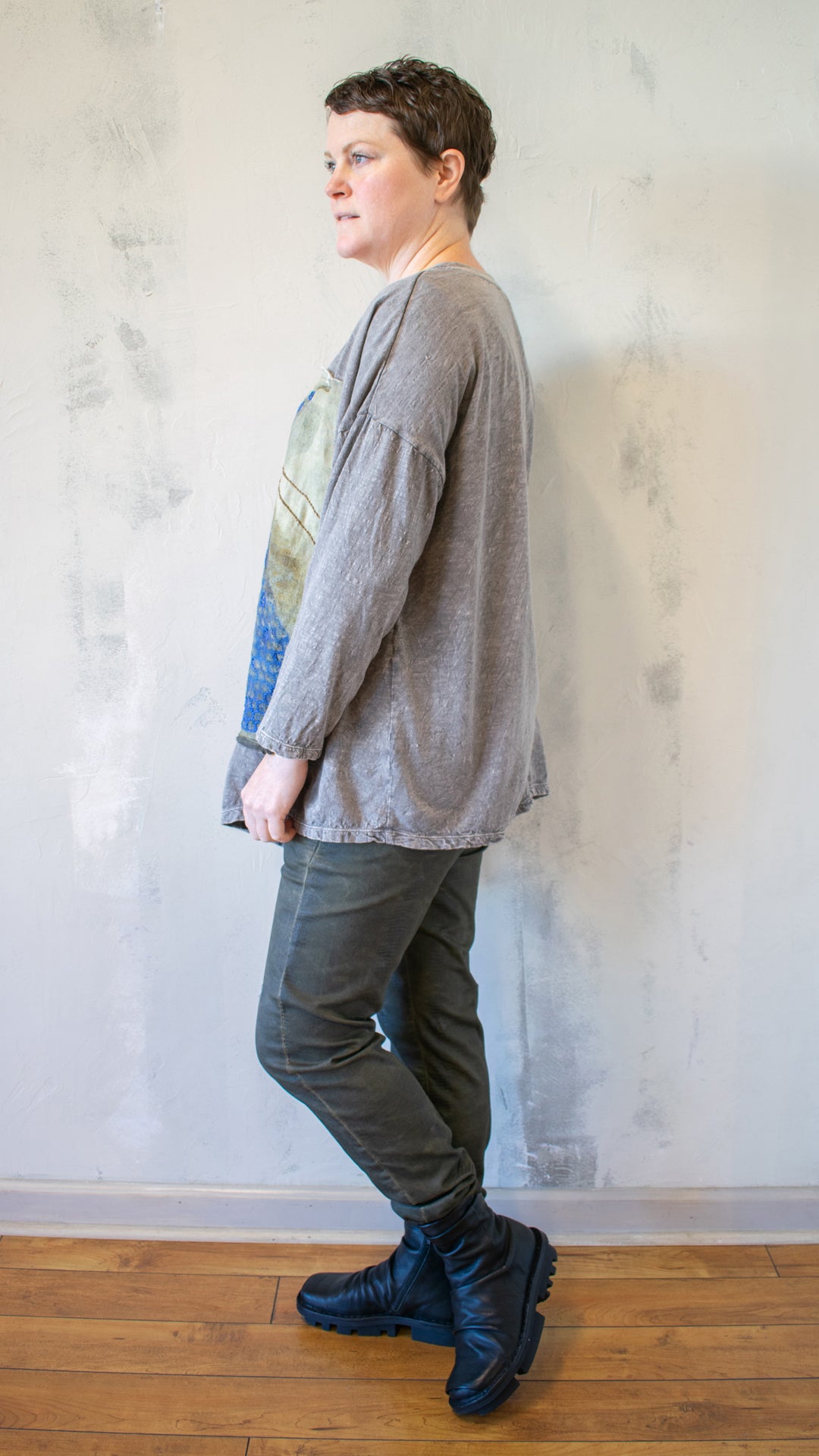 Folklore T-Shirt Long Sleeve in Ash
