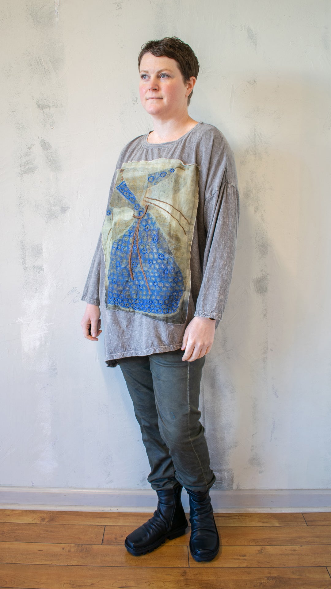 Folklore T-Shirt Long Sleeve in Ash