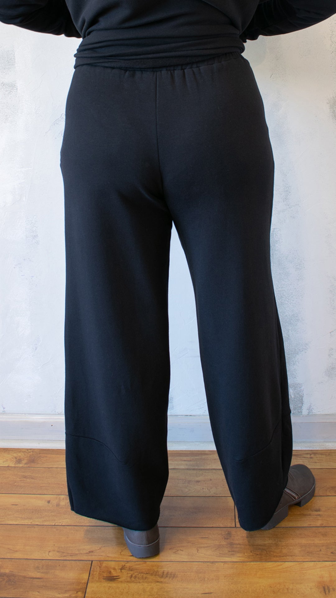 Fleece Lined Straight Pant (Multiple Colors)