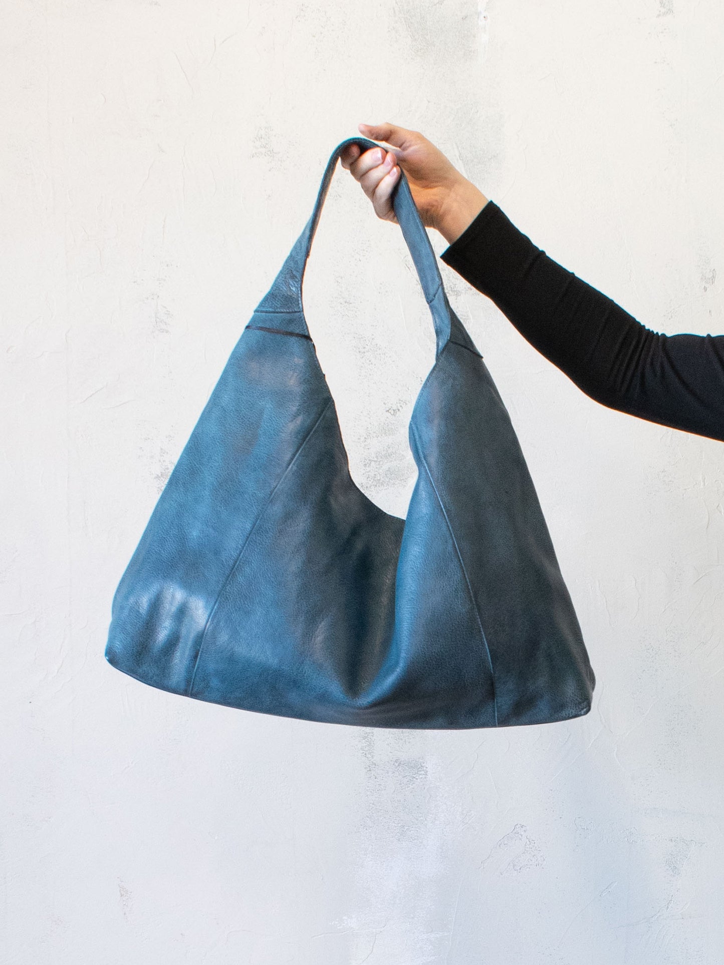 Lindsey Tote/Shoulder Bag (Multiple Colors)
