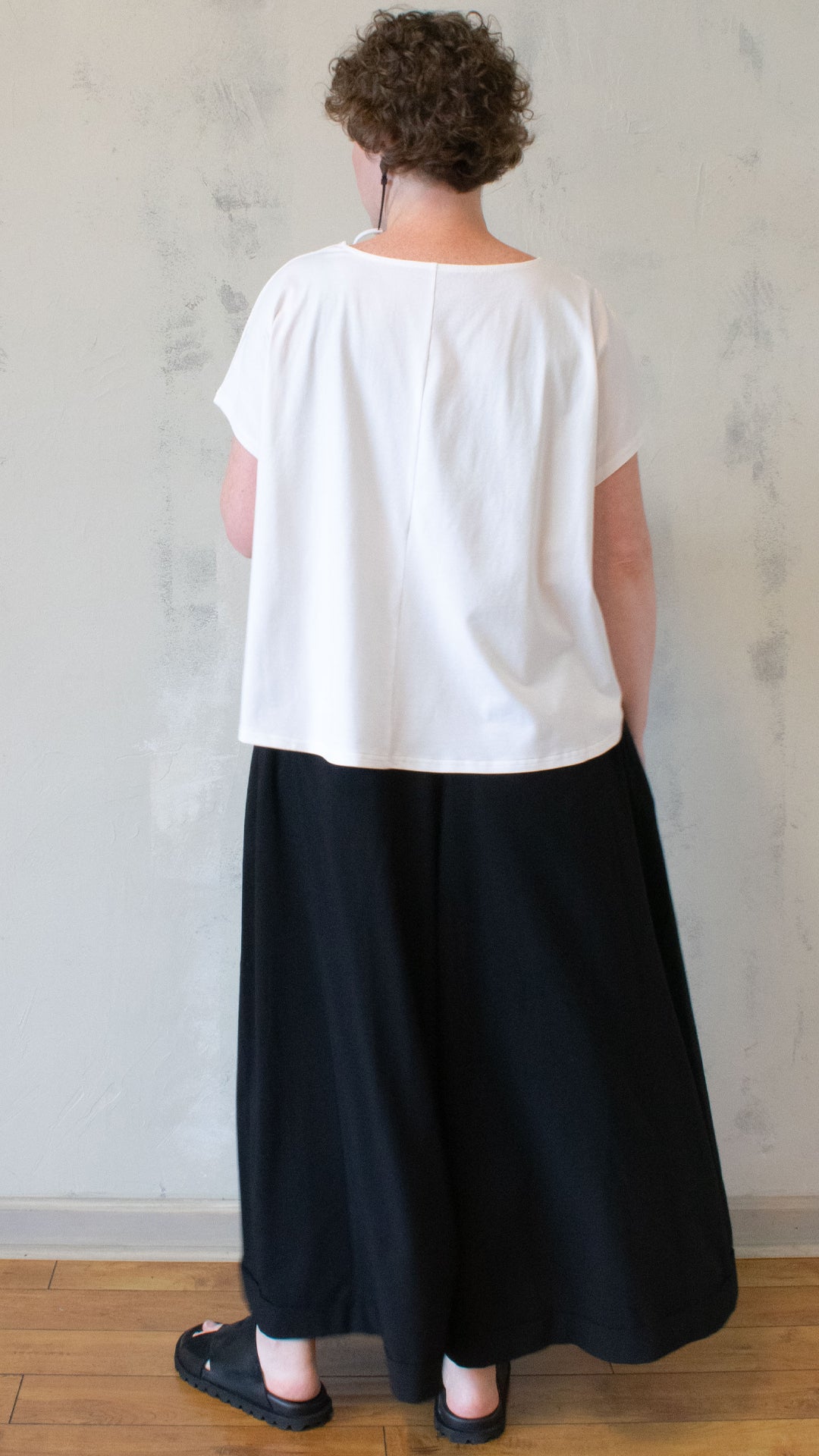 Graphic Dot Tee