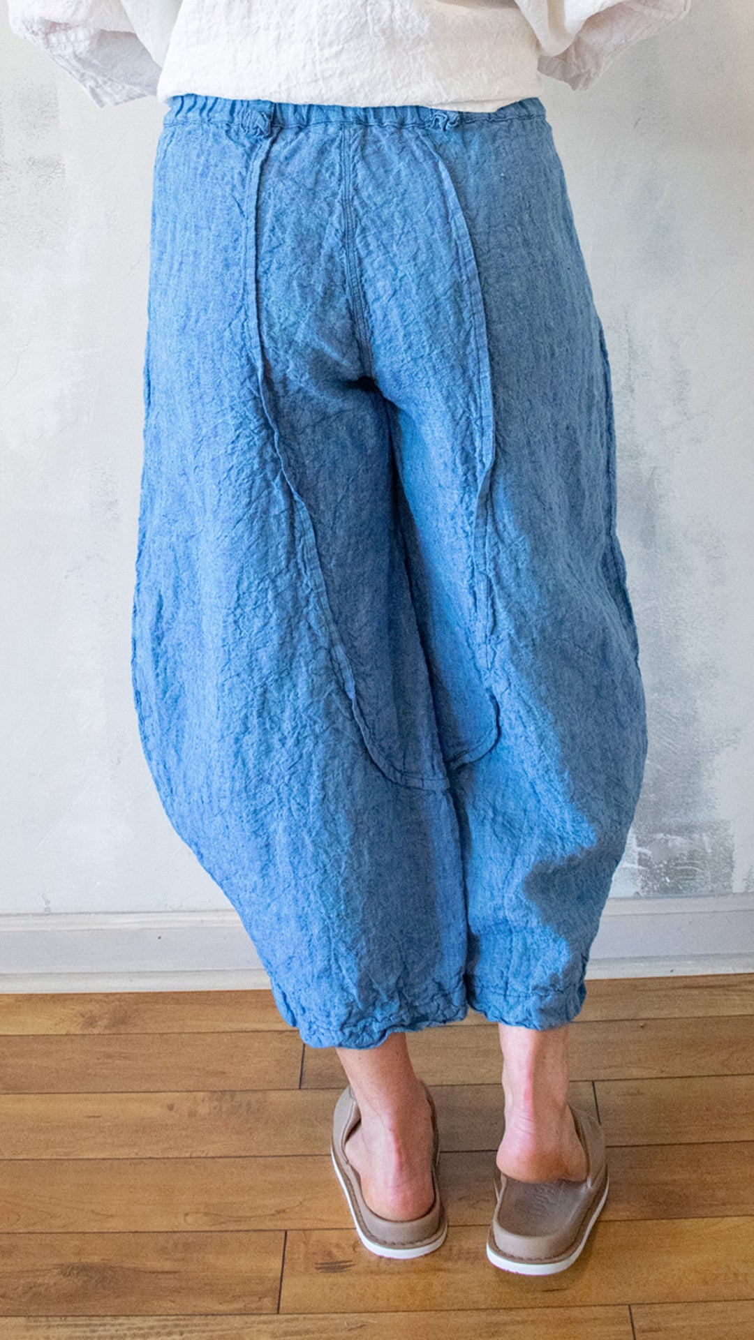 Indigo Ease Barrel Pant