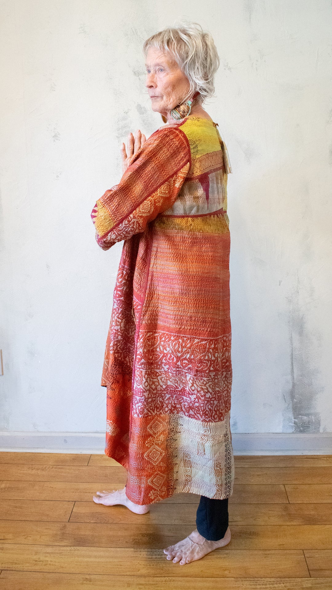 SV2330-0002A VINTAGE SILK KANTHA WRAP FLARE COAT