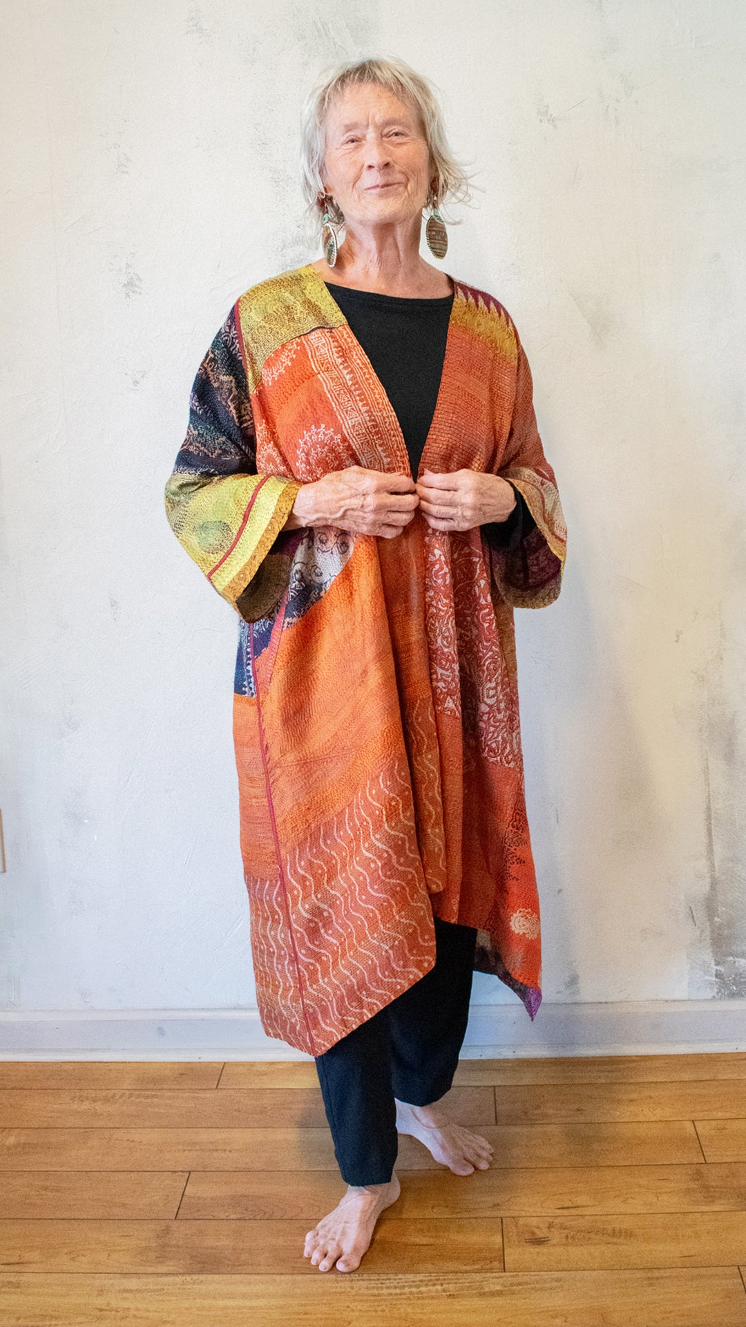 SV2330-0002A VINTAGE SILK KANTHA WRAP FLARE COAT