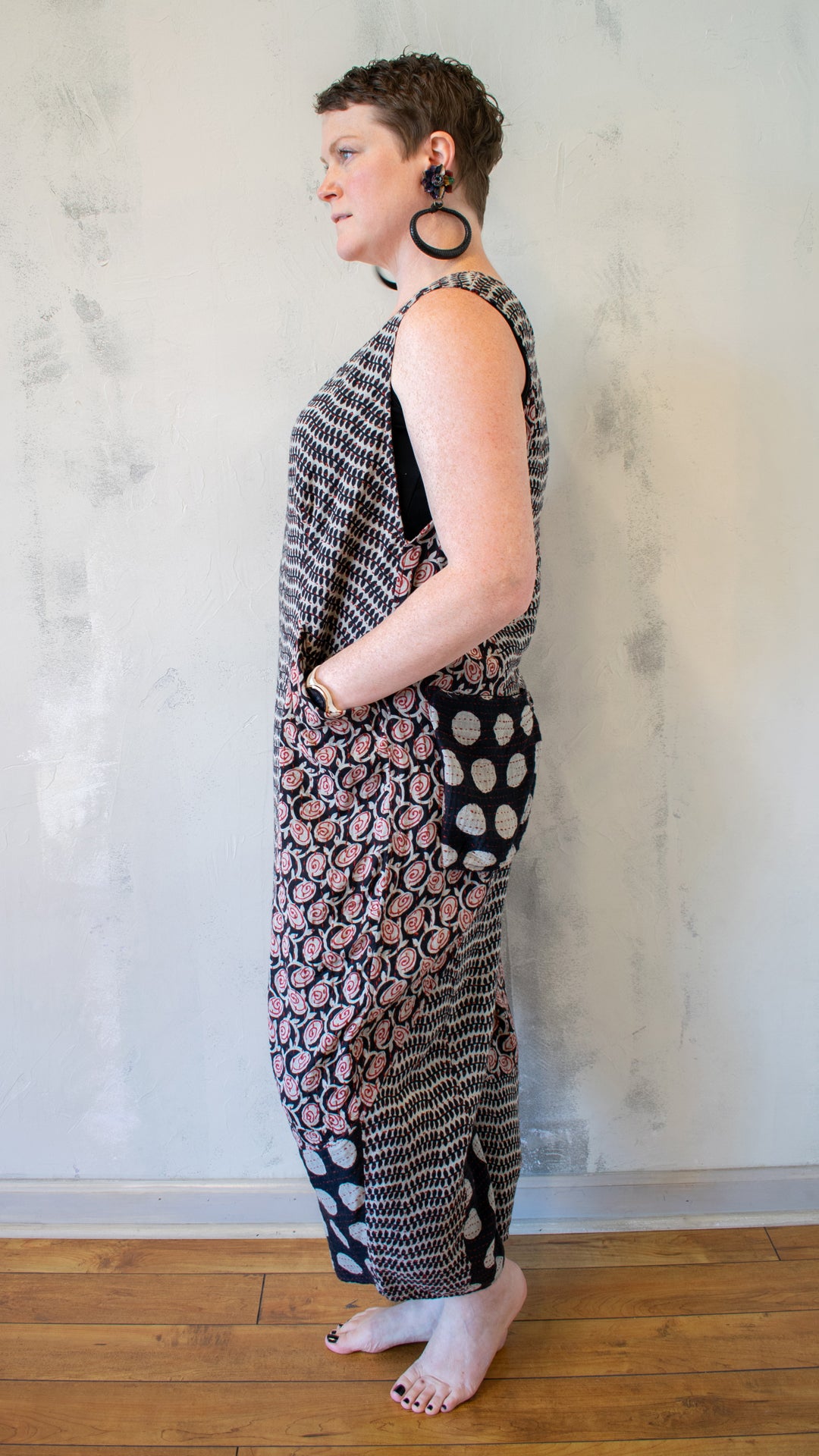 RK2622-CBLKL ROSEBUS BBBK KANTHA V-NECK JUMPER