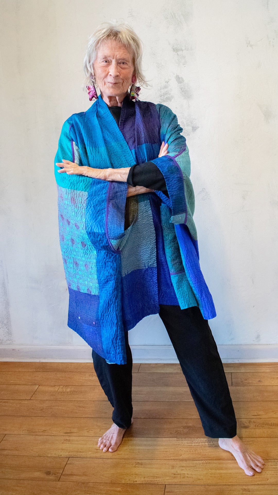 JS4323-CBLUA JACQUARD SILK KANTHA DOUBLE COLLAR PONCHO