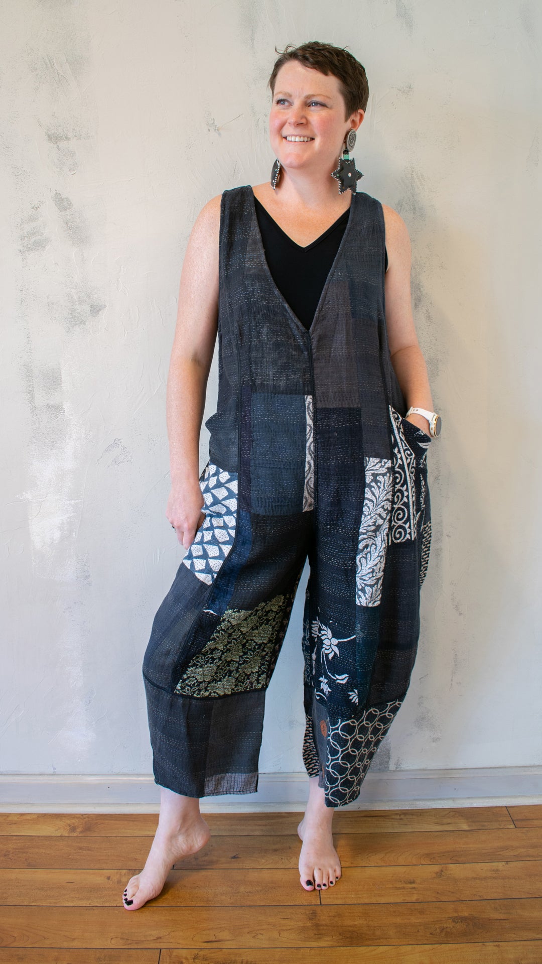 VINTAGE BOTTOM PRINT KANTHA V-NECK JUMPER