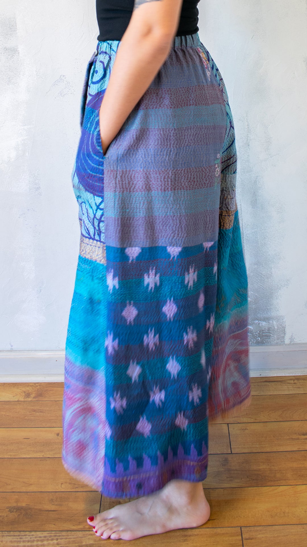 SV2649-0001S VINTAGE SILK KANTHA WRAP WIDE PANTS