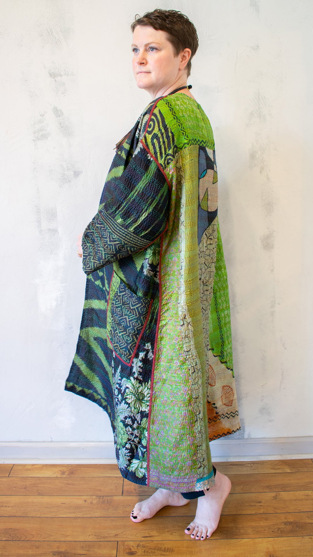 SV2328-0010A VINTAGE SILK KANTHA LONG DUSTER