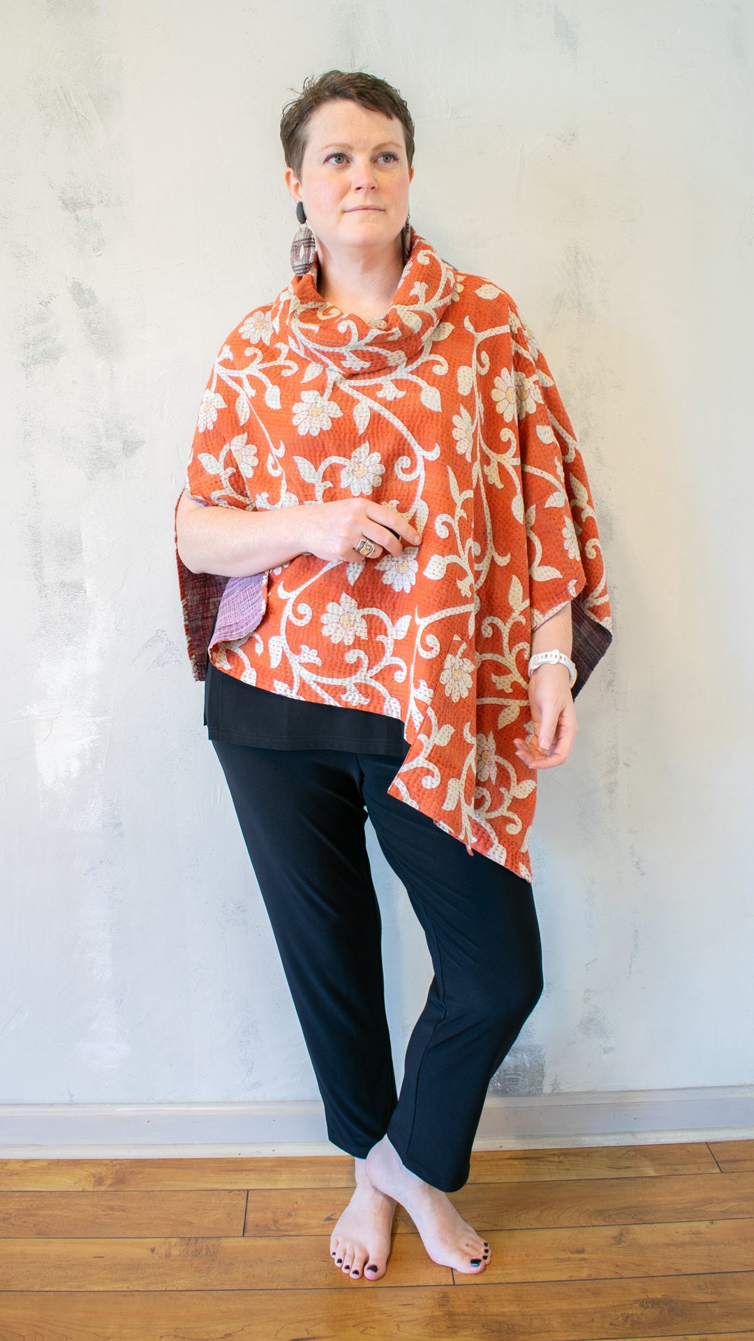CV2842-CMLTA VINTAGE COTTON KANTHA COWL NECK LONG CAPE