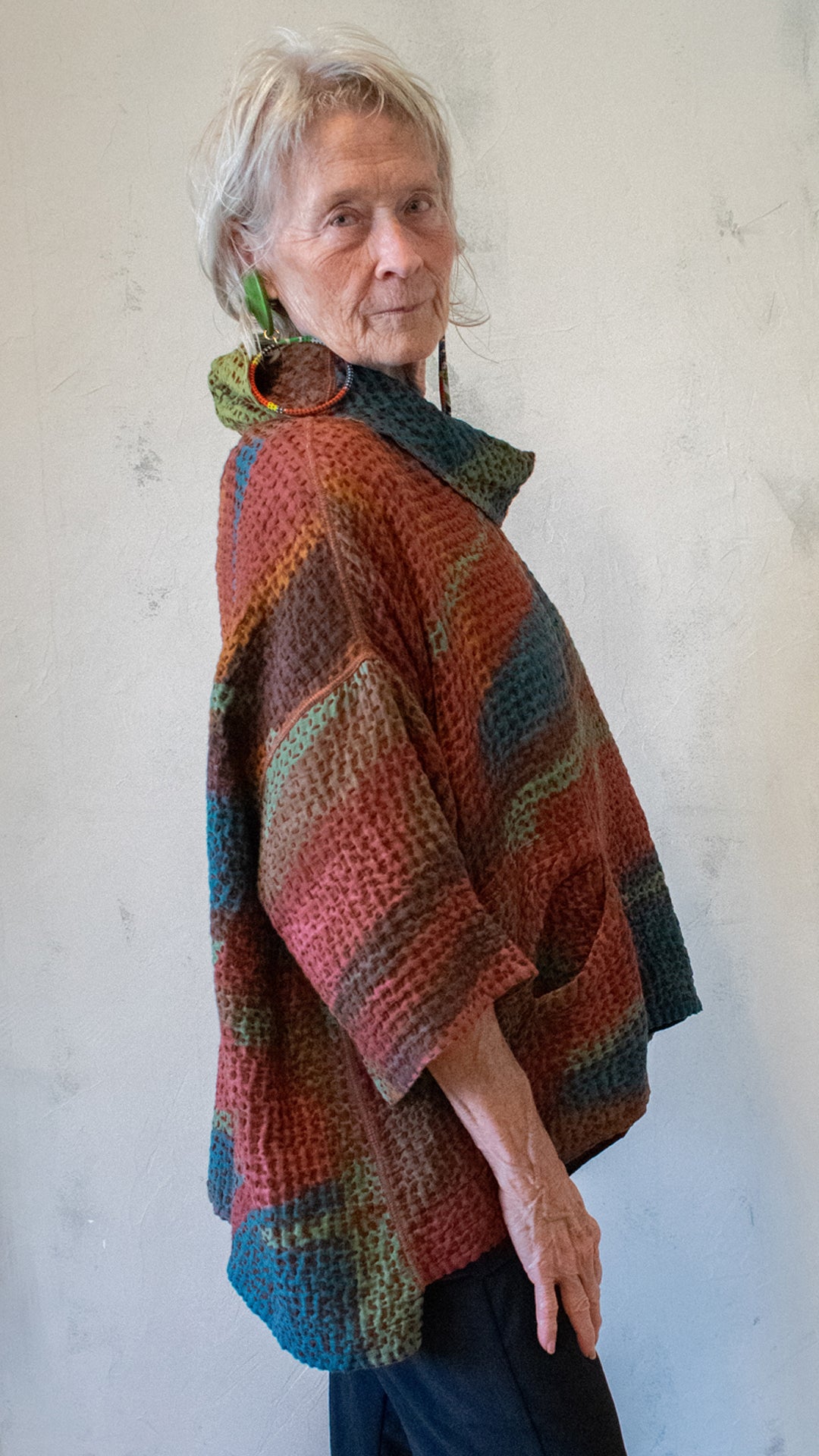 BW3061-CREDA ABSTRACT WAFFLE KANTHA COWL NECK PONCHO