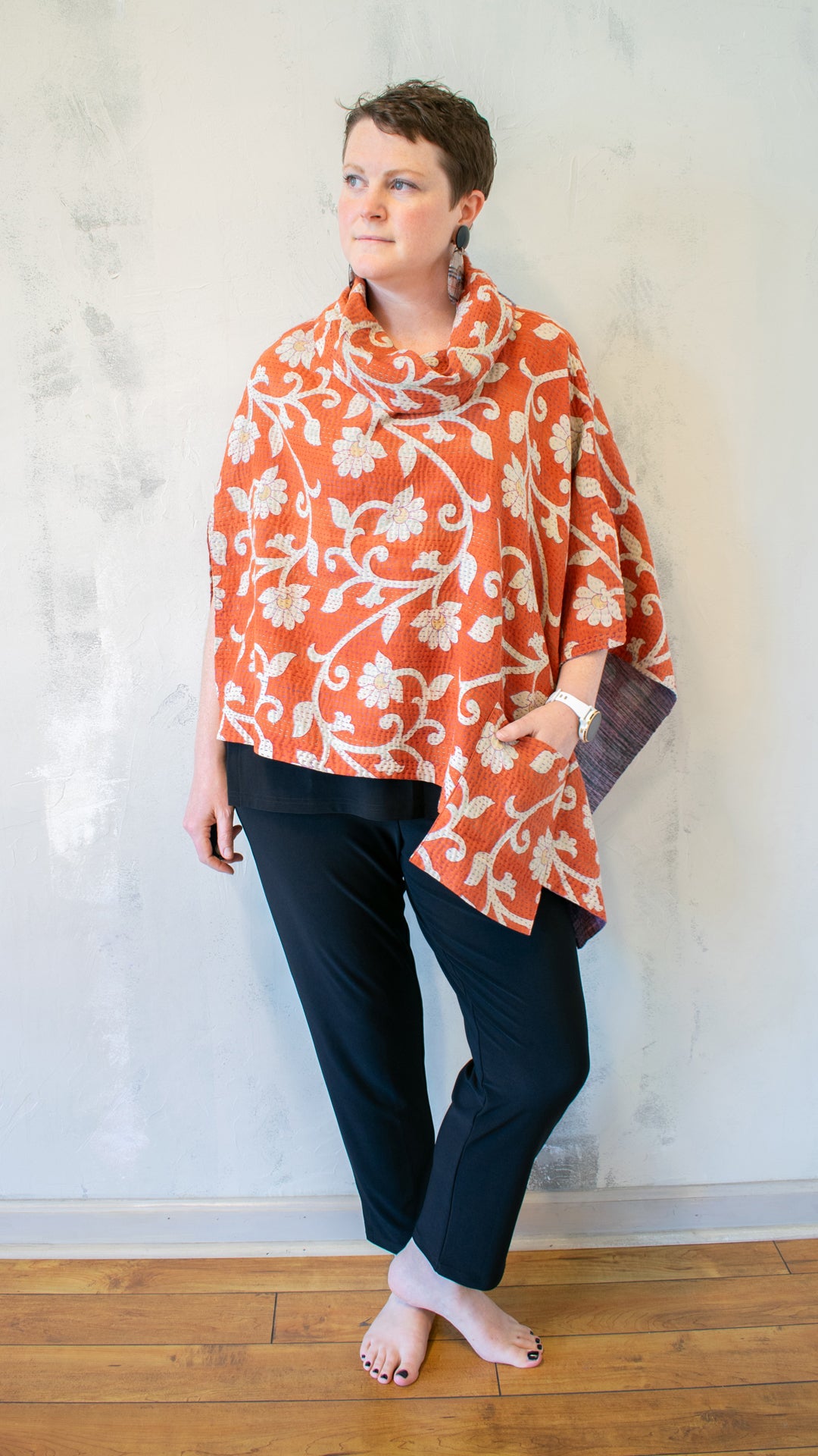 CV2842-CMLTA VINTAGE COTTON KANTHA COWL NECK LONG CAPE