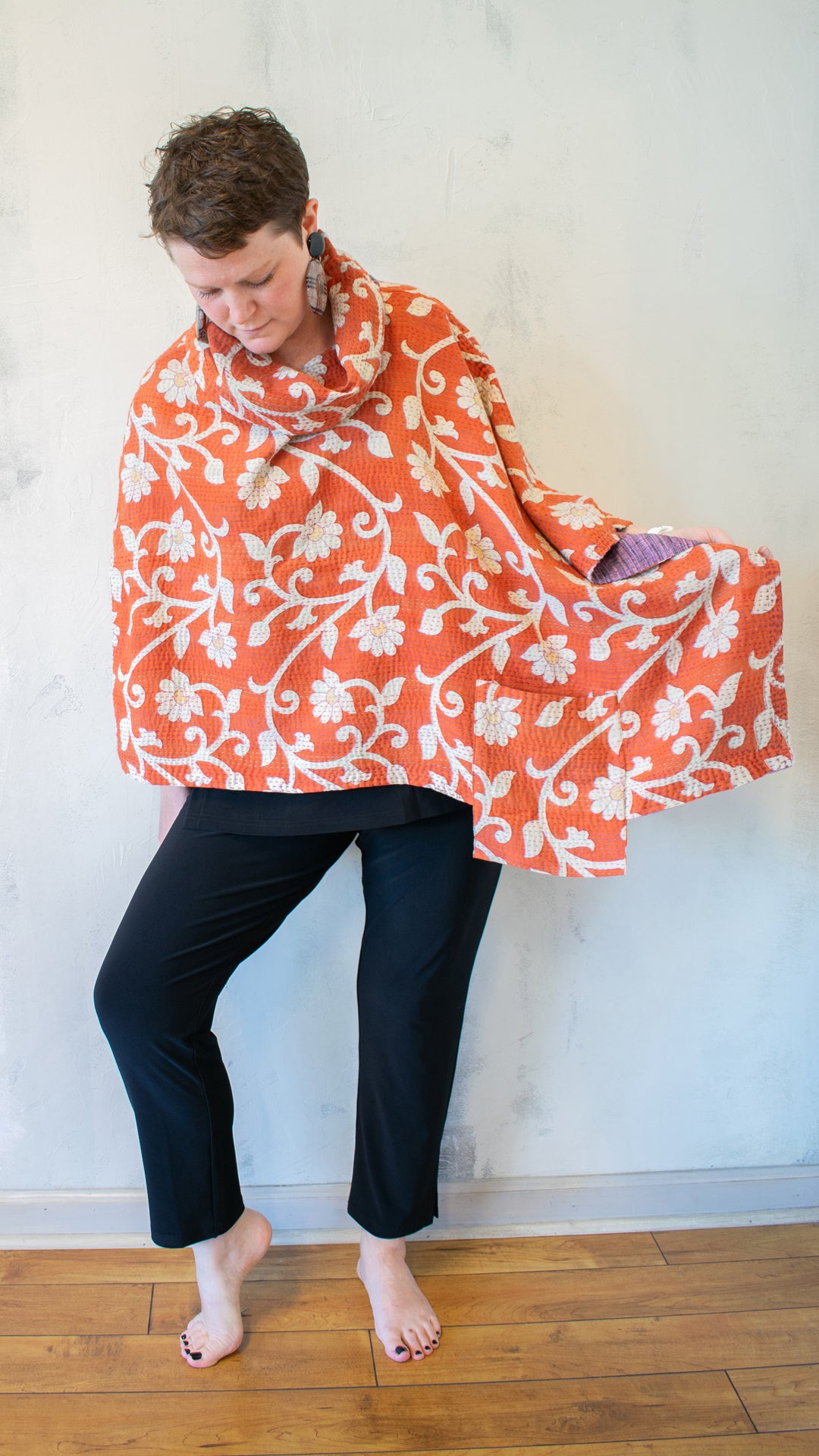 CV2842-CMLTA VINTAGE COTTON KANTHA COWL NECK LONG CAPE