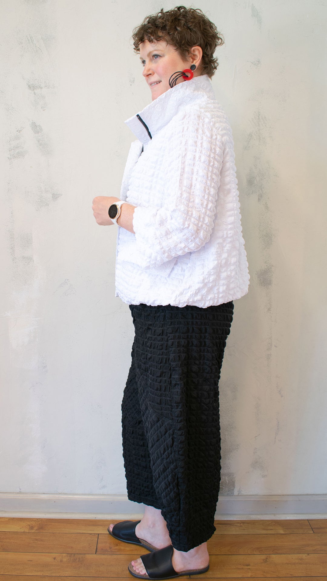 Pucker Jacket in White