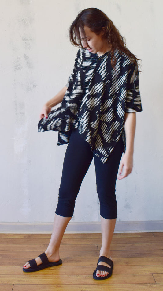 Eleanor Top in Black Lotus