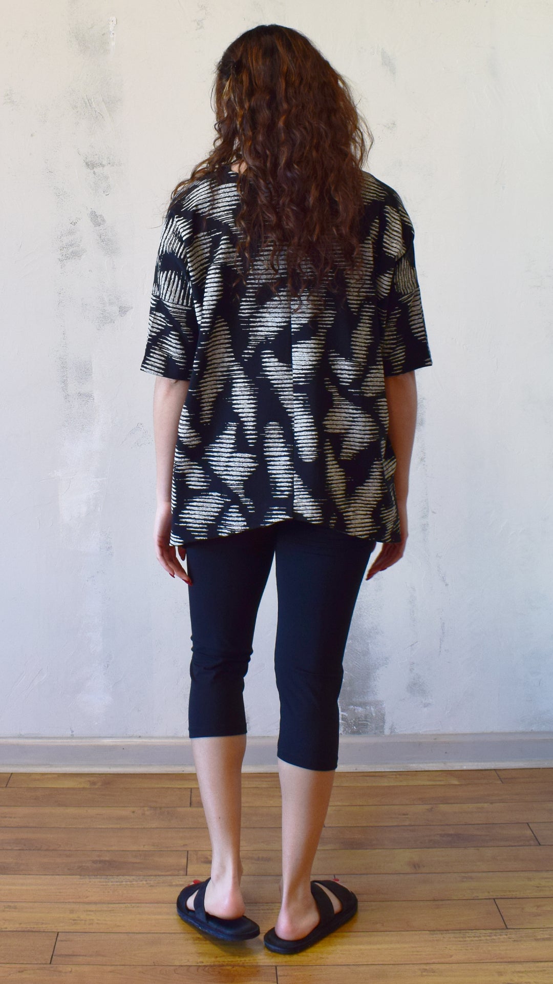 Eleanor Top in Black Lotus